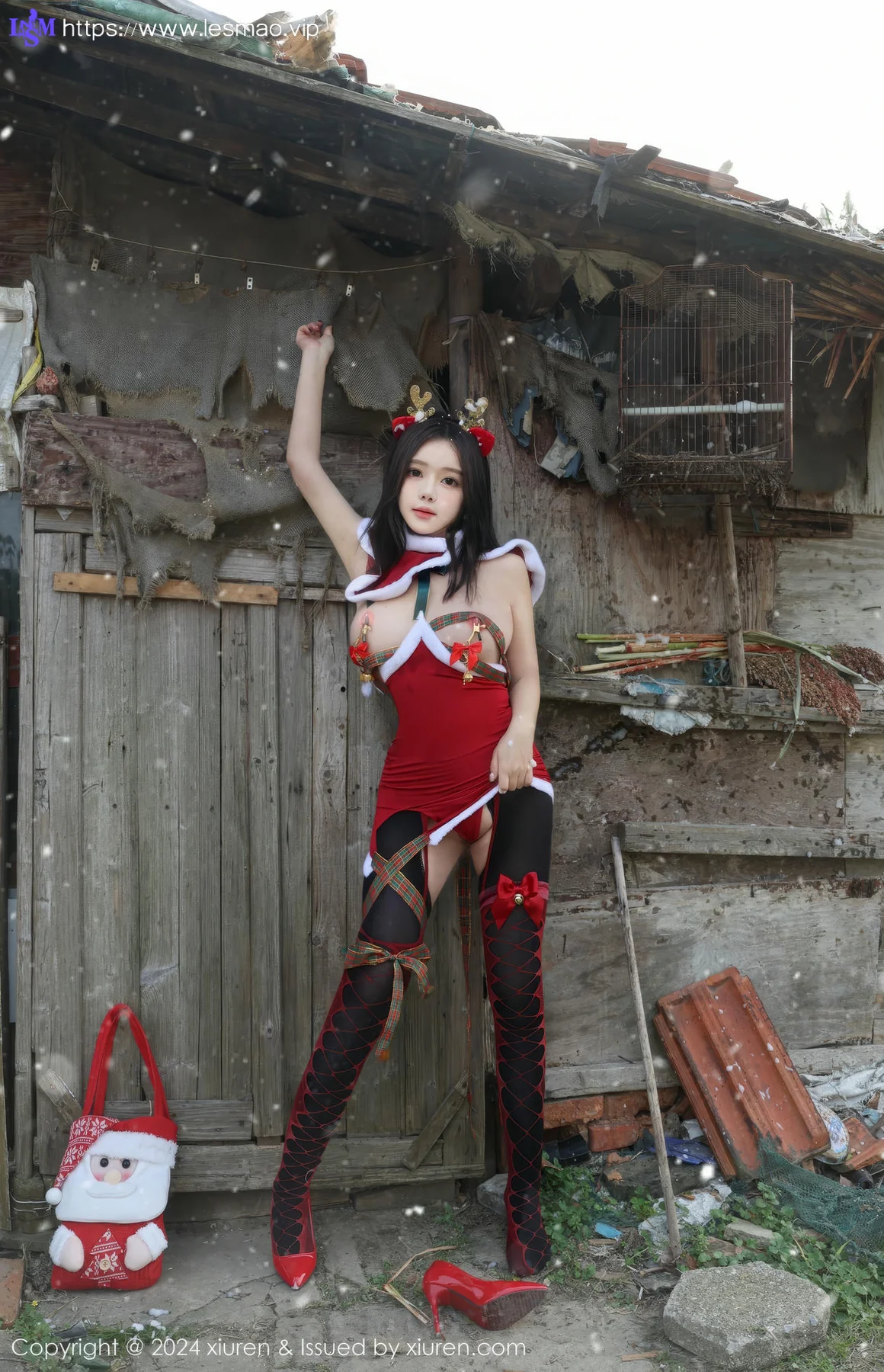 XiuRen 秀人 No.9630 小薯条nienie 户外节日写真 - 28