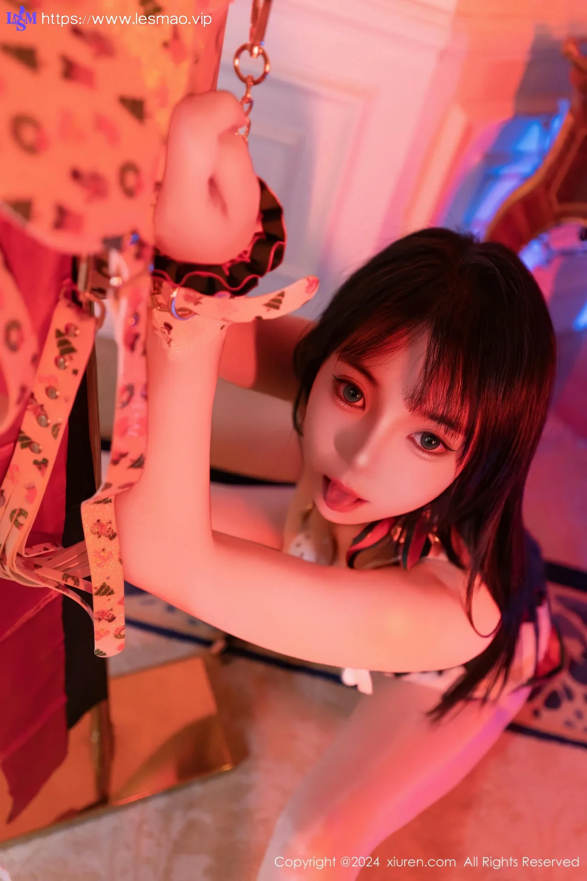 XiuRen 秀人 No.9638 软情  捆绑萝莉节日 - 45