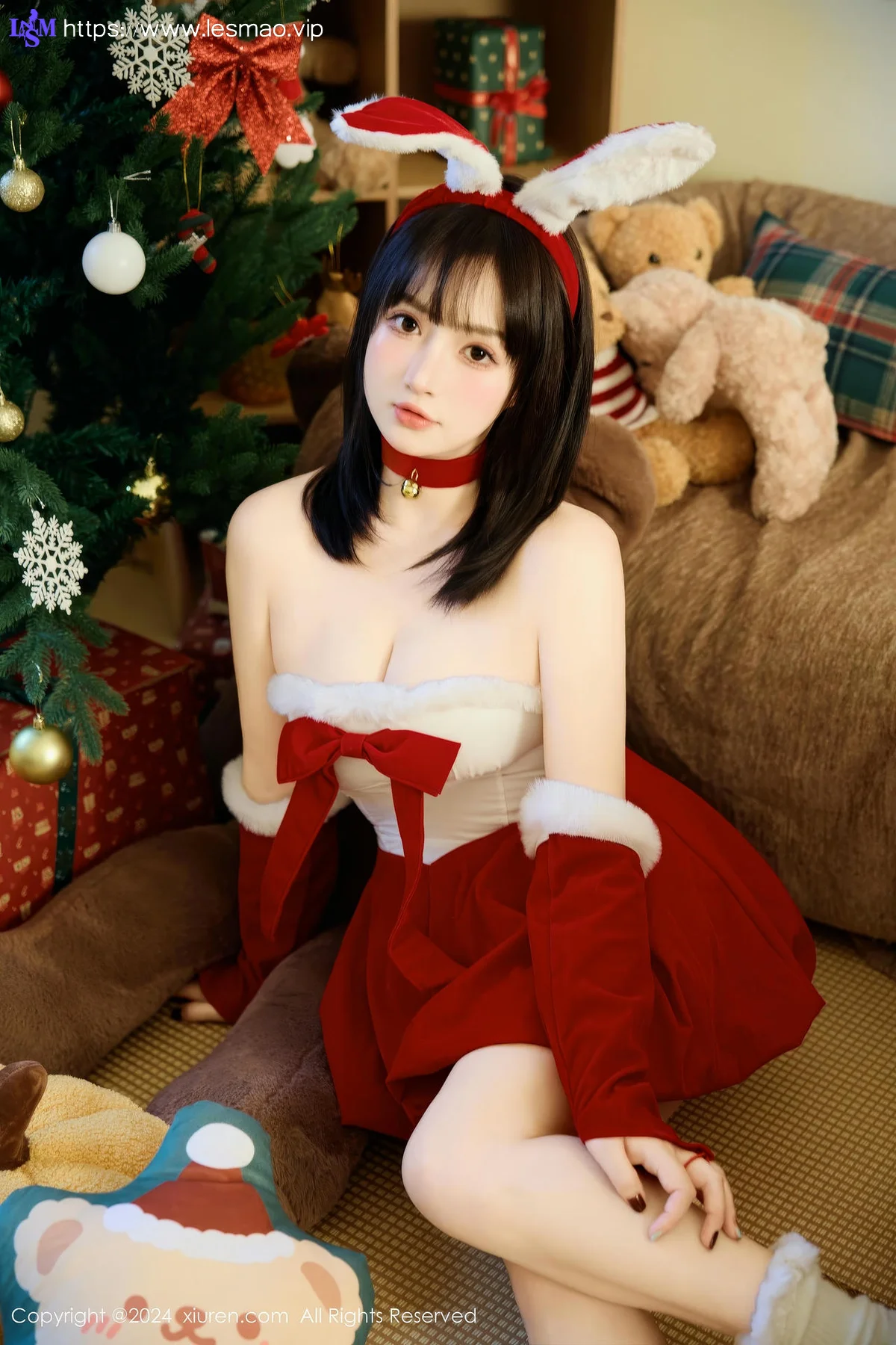 XiuRen 秀人 No.9656 养乐多Doll 少女节日写真爆乳 - 12