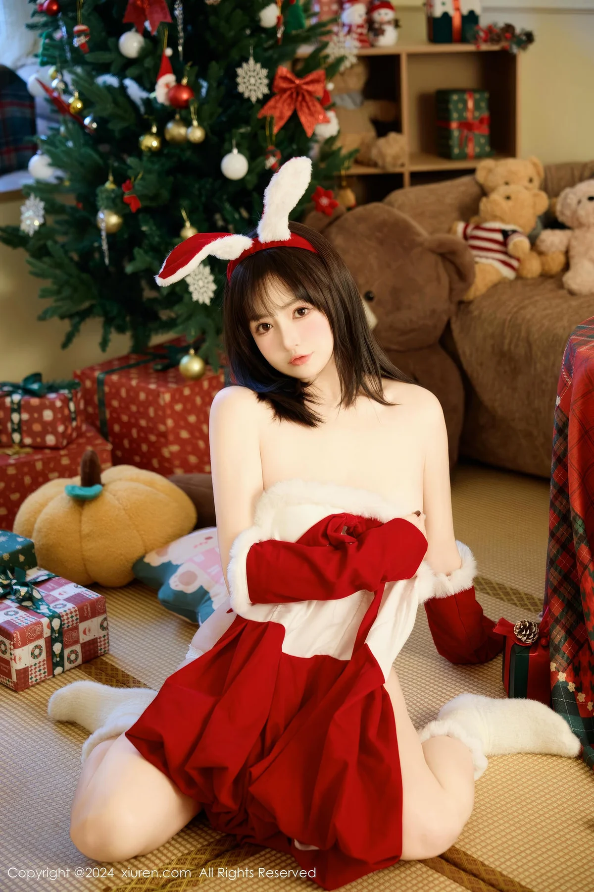 XiuRen 秀人 No.9656 养乐多Doll 少女节日写真爆乳 - 42
