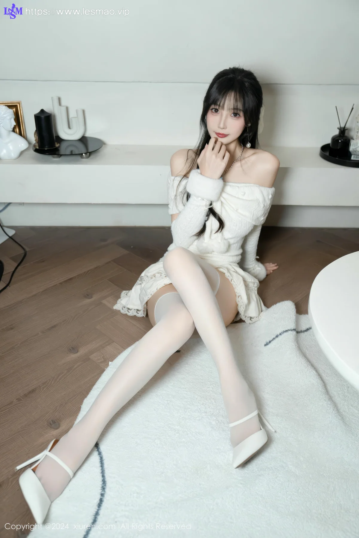 XiuRen 秀人 No.9658 林星阑 红色蕾丝情趣内衣 - 36