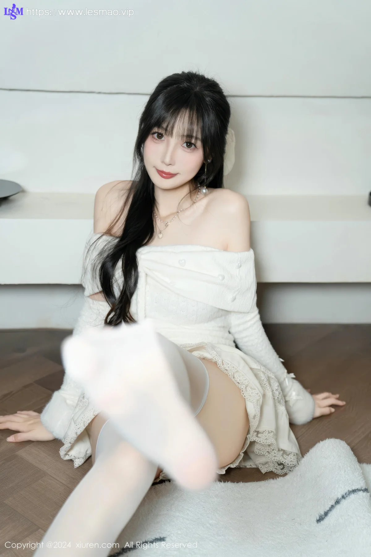 XiuRen 秀人 No.9658 林星阑 红色蕾丝情趣内衣 - 44