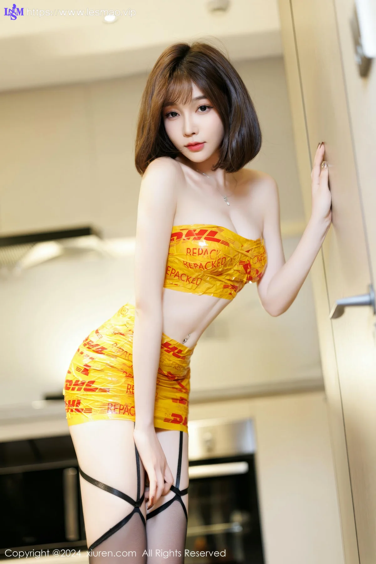 XiuRen 秀人 No.9664 徐莉芝Booty 香肩丁字裤旗袍 - 25