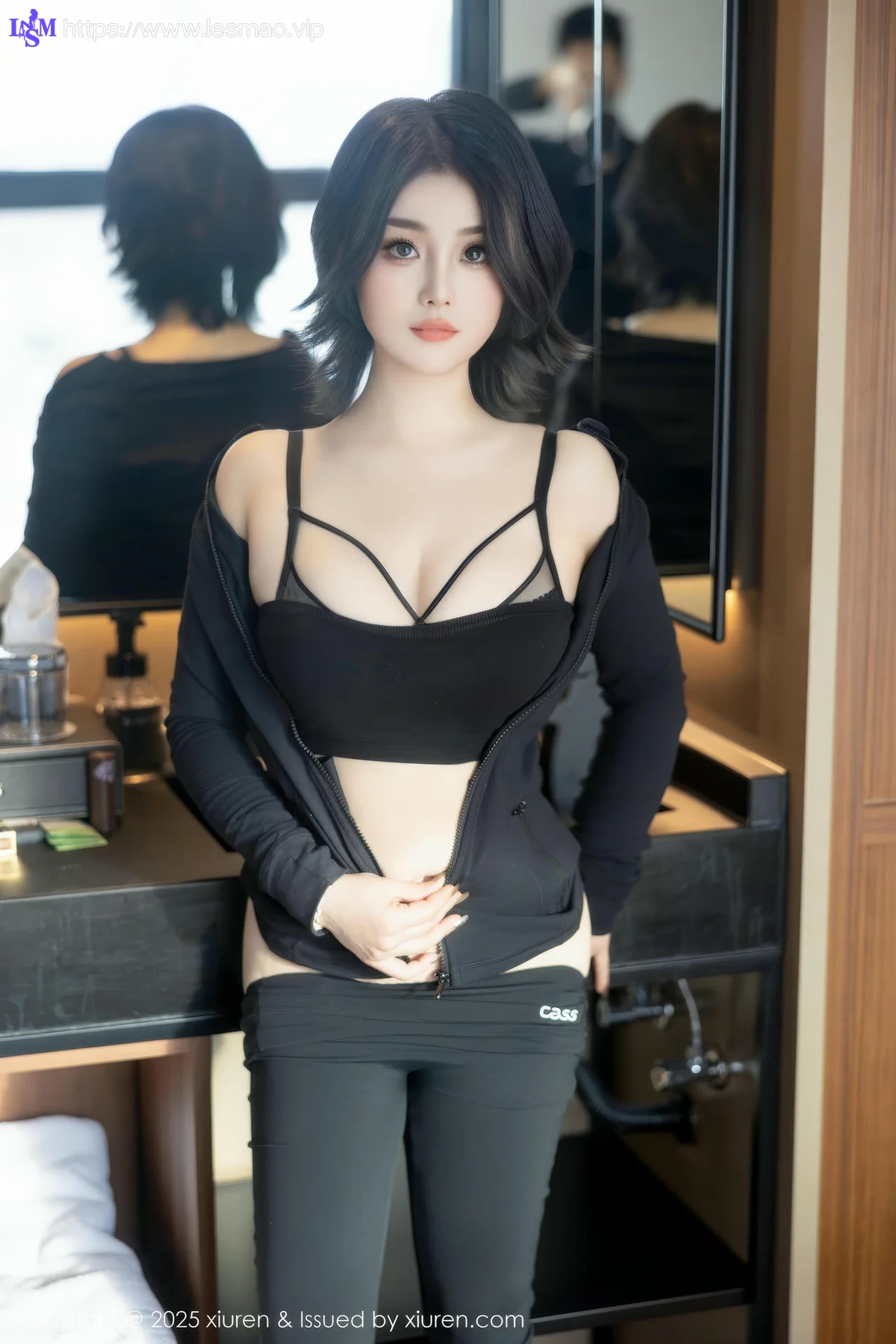 XiuRen 秀人 No.9694 M0nica 运动健身美女 - 23