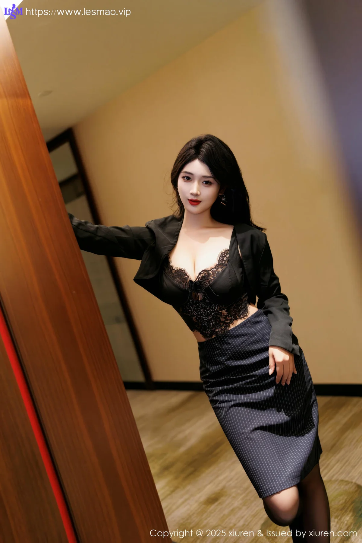 XiuRen 秀人 No.9728 南乔 情趣红色内衣 - 12