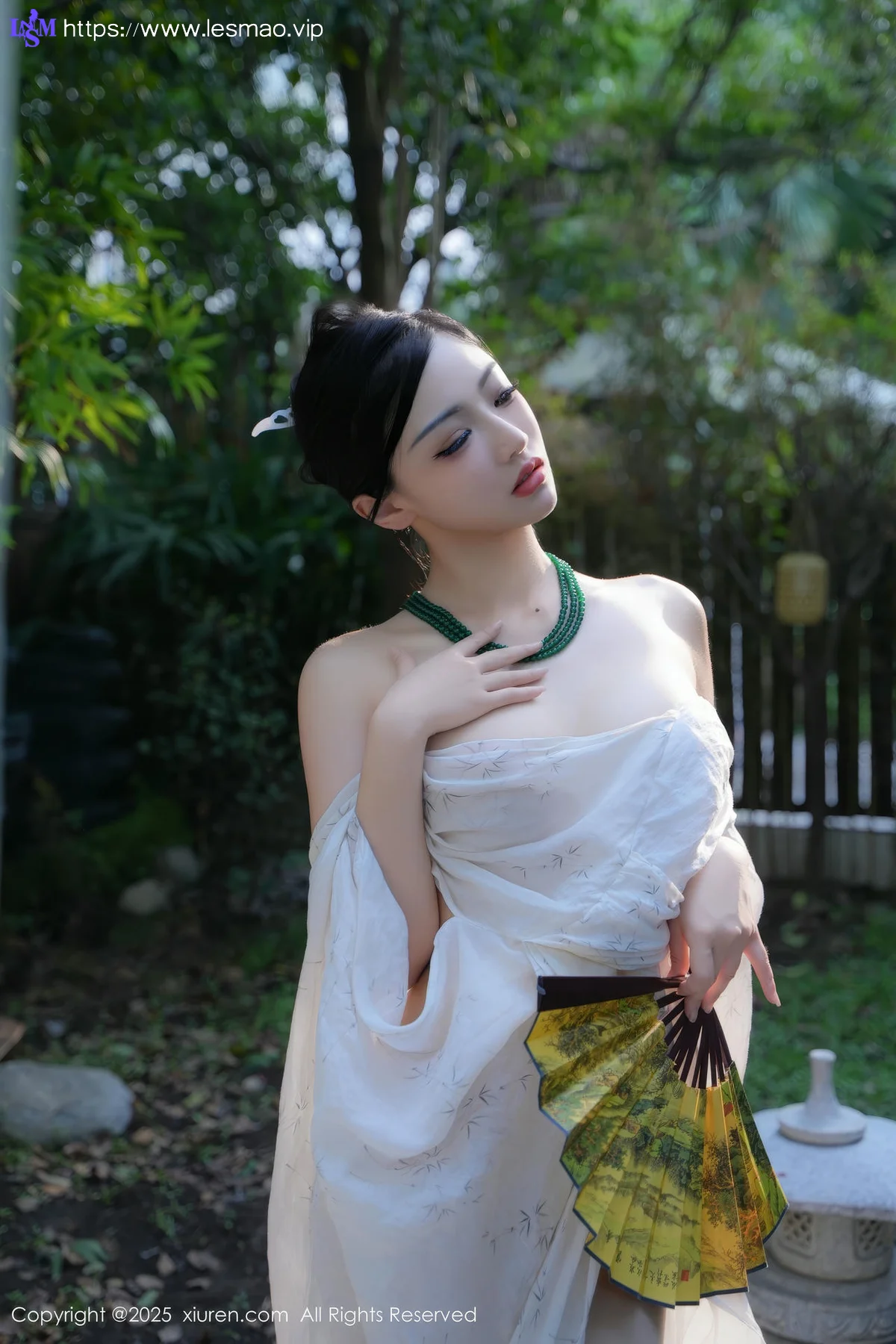 XiuRen 秀人 No.9730 妙可可Cheese 户外凉亭玉体诱惑 - 23