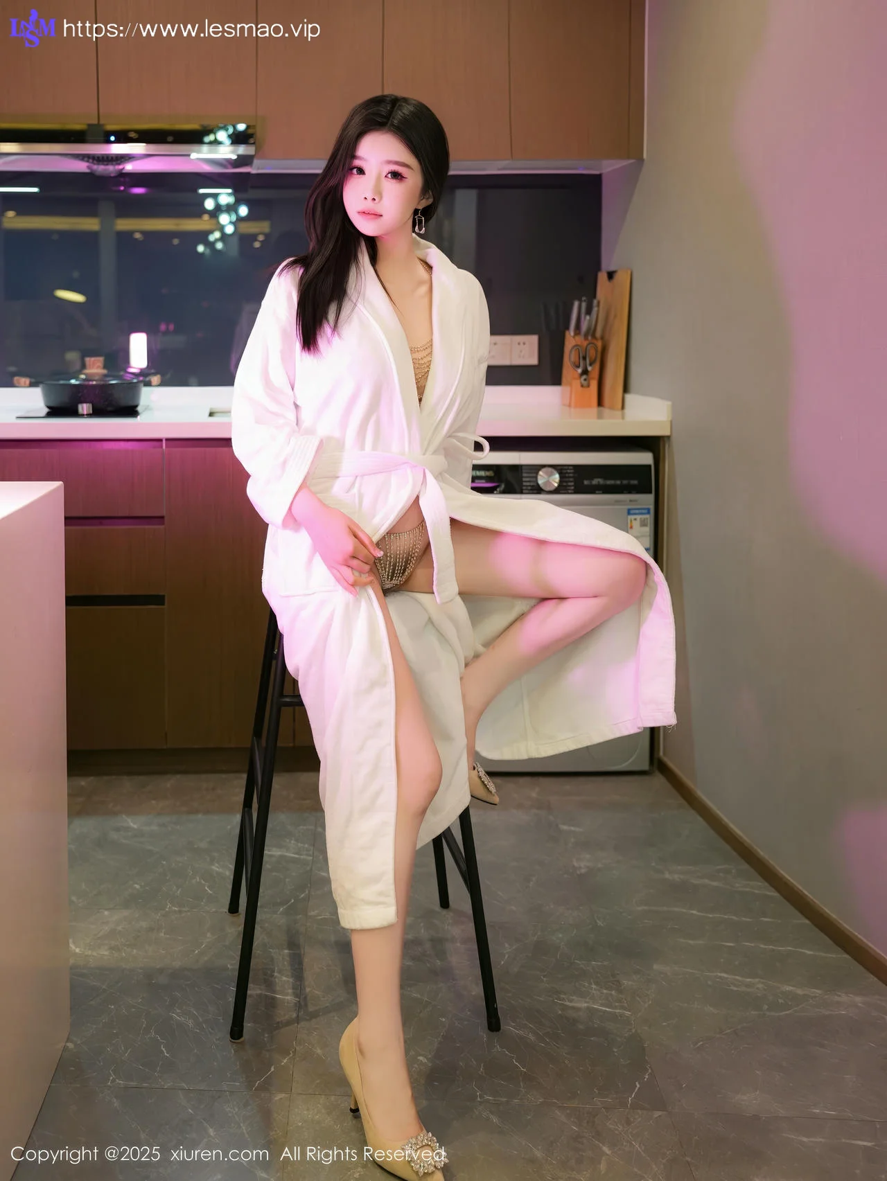 XiuRen 秀人 No.9741 袁圆 玉体乳贴翘臀少女 - 12