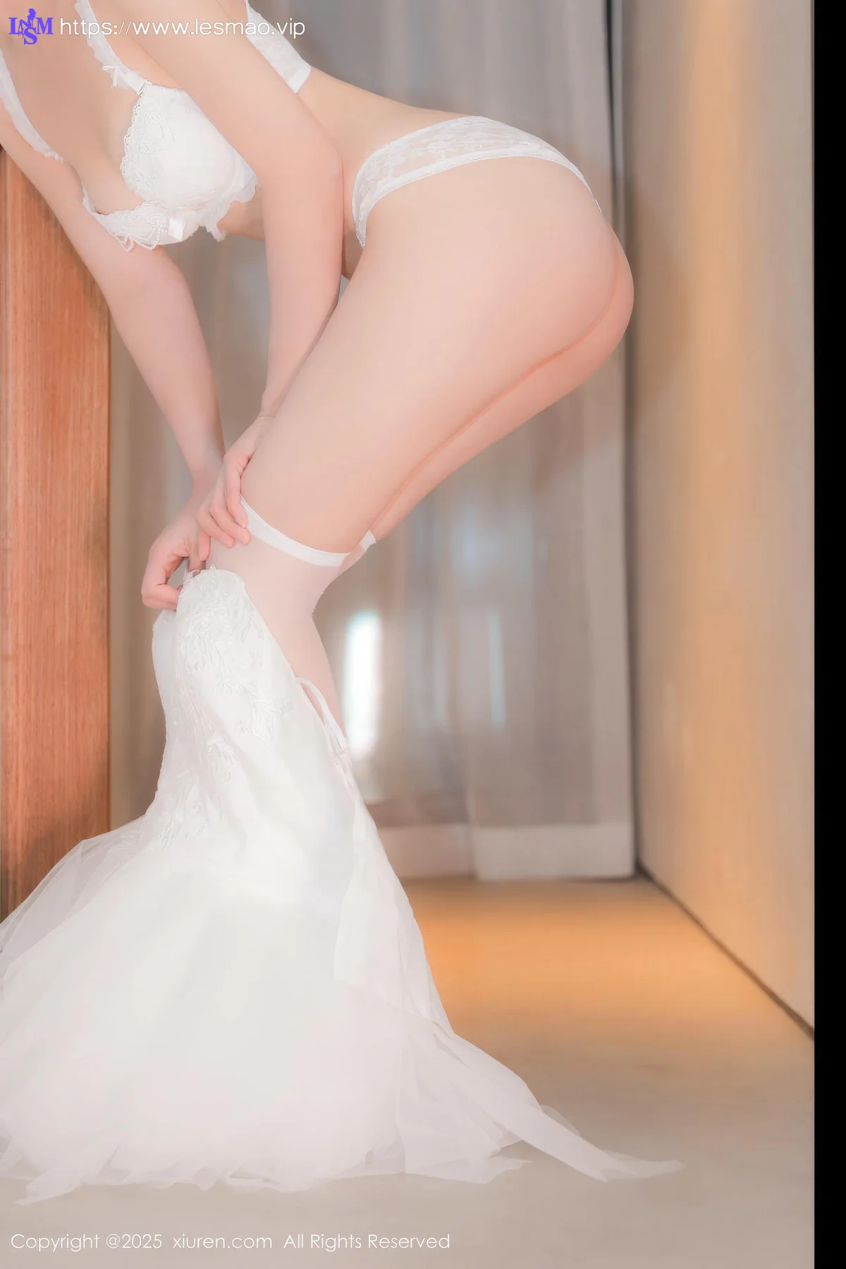 XiuRen 秀人 No.9742 桃妖天 白丝玉体萝莉 - 37
