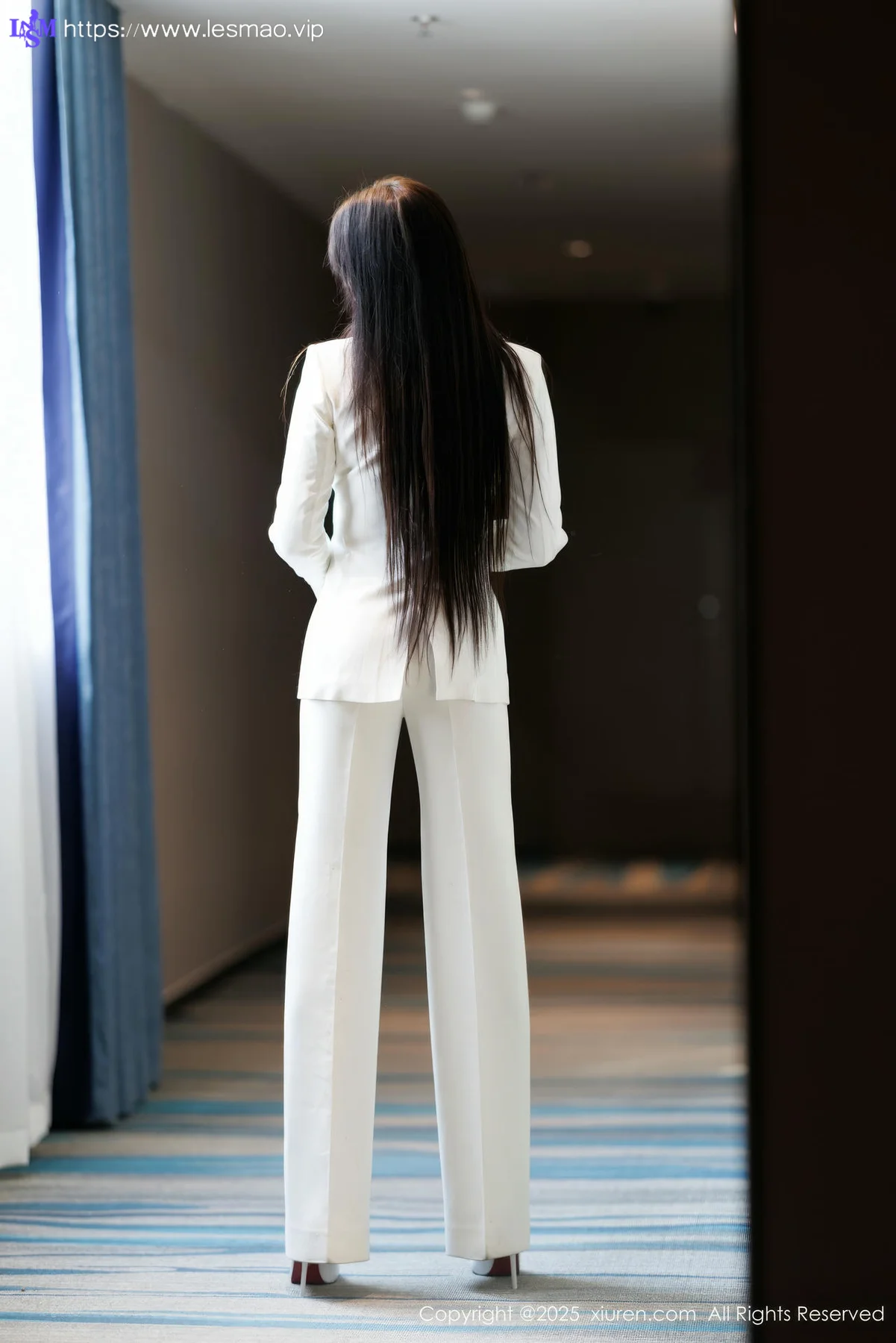 XiuRen 秀人 No.9755 娜比 妩媚爆乳连体衣 - 13