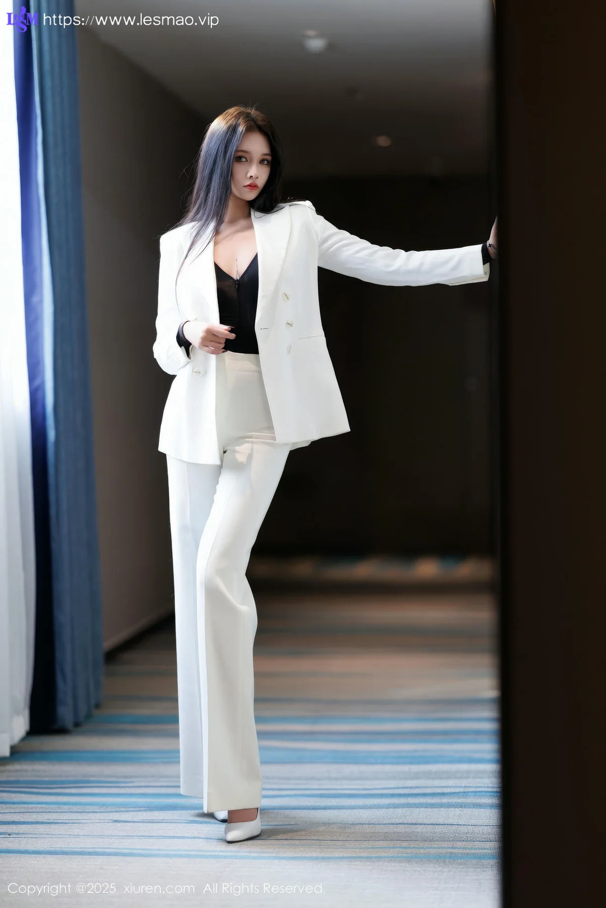 XiuRen 秀人 No.9755 娜比 妩媚爆乳连体衣 - 16