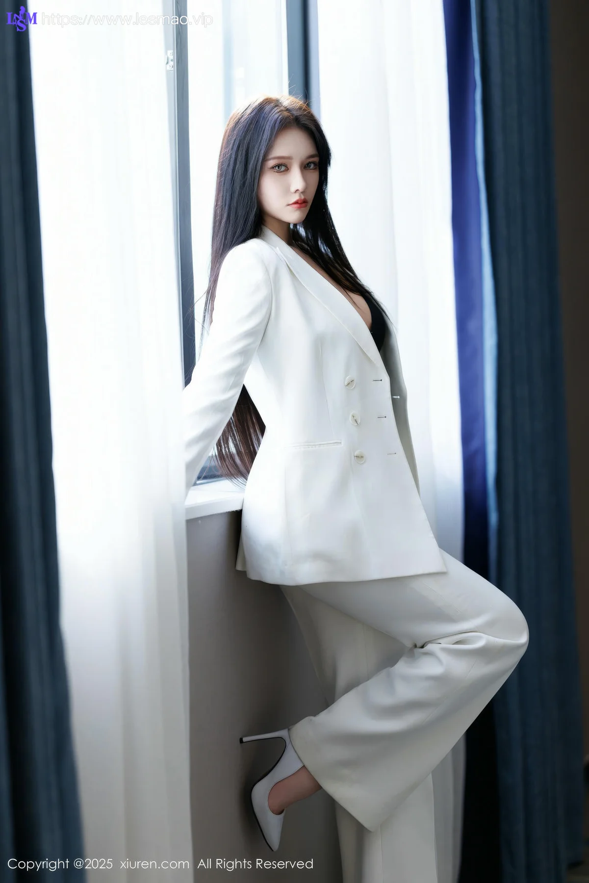 XiuRen 秀人 No.9755 娜比 妩媚爆乳连体衣 - 18