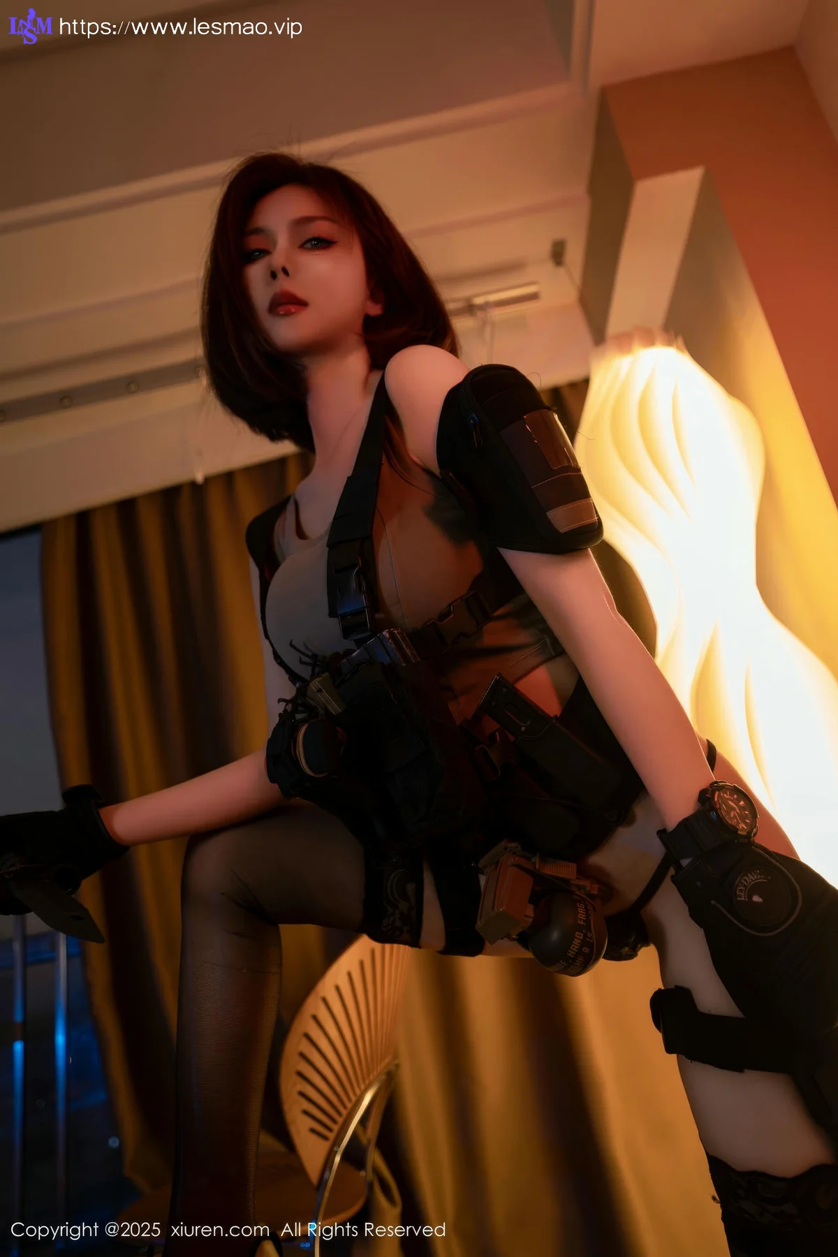 XiuRen 秀人 No.9759 白芷yy 帅气短发美女制服 - 32