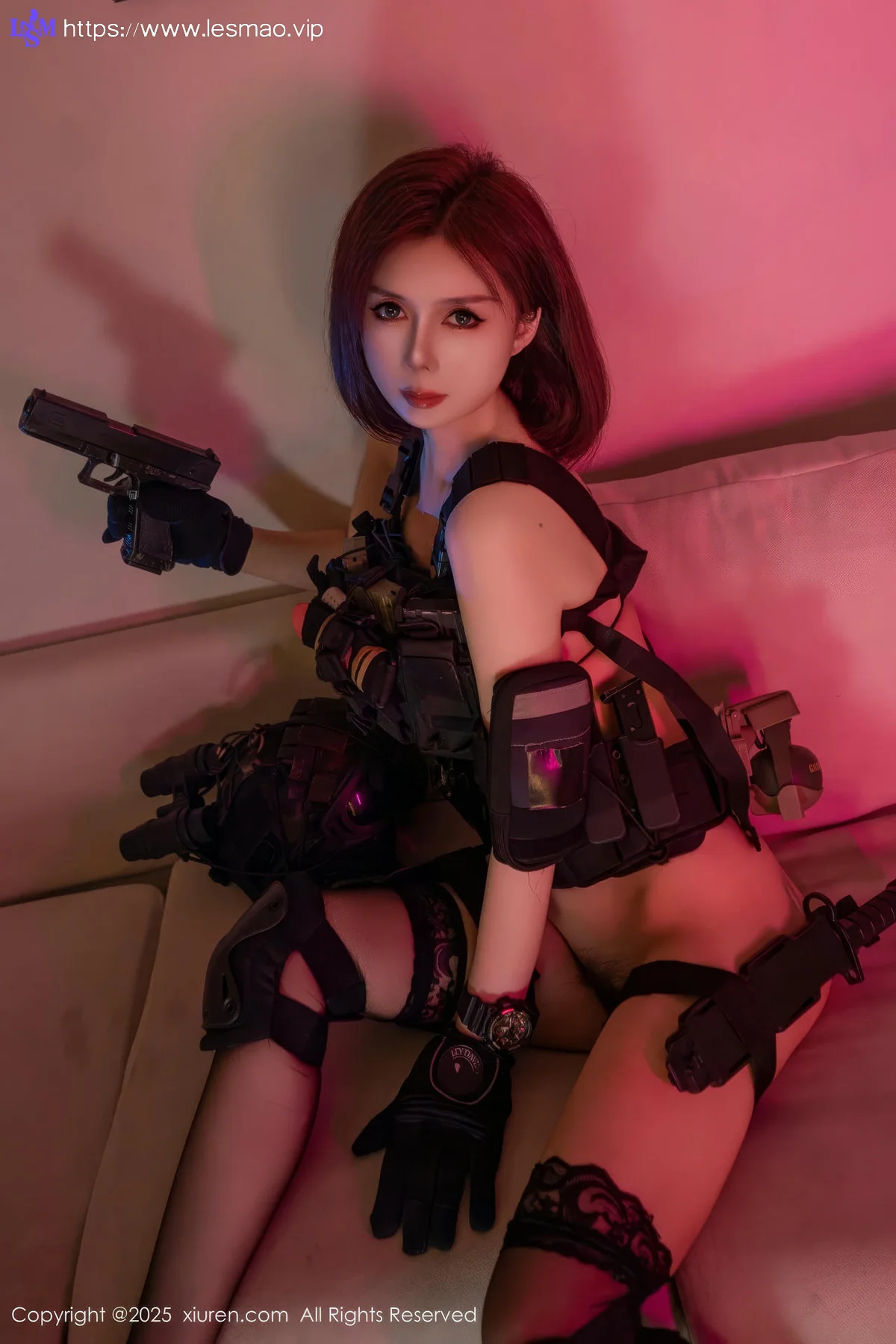 XiuRen 秀人 No.9759 白芷yy 帅气短发美女制服 - 63