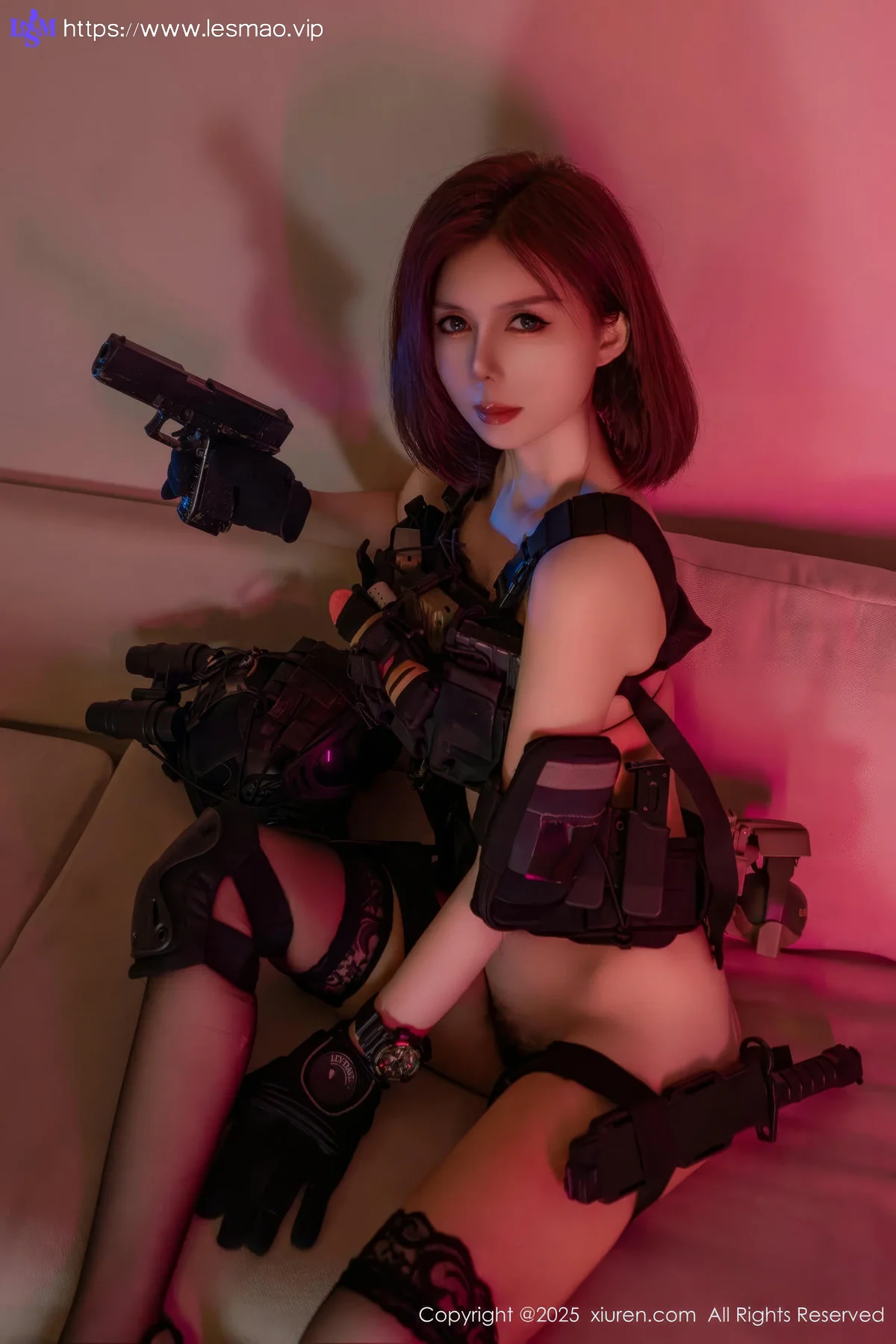 XiuRen 秀人 No.9759 白芷yy 帅气短发美女制服 - 64