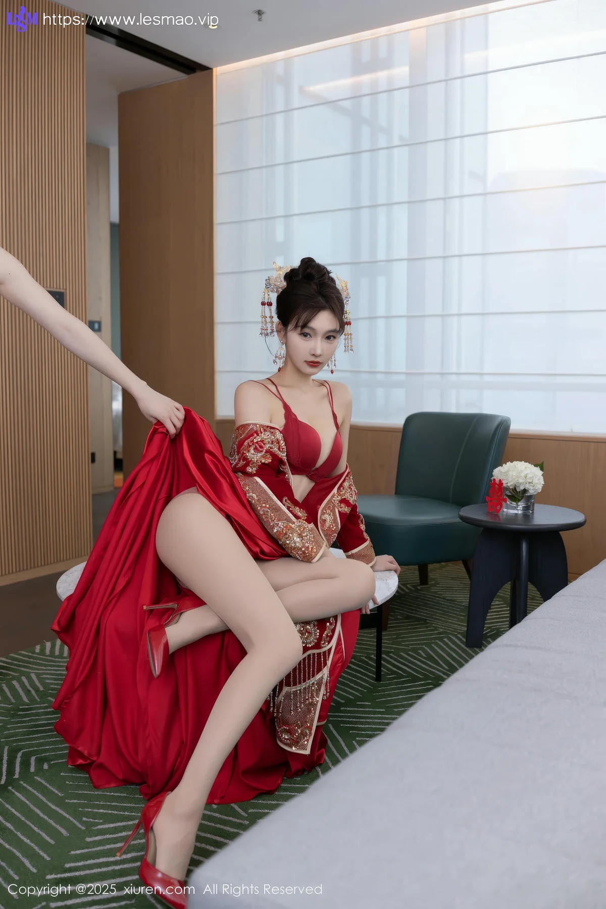 XiuRen 秀人 No.9770 陆萱萱旗袍制服私房 - 25