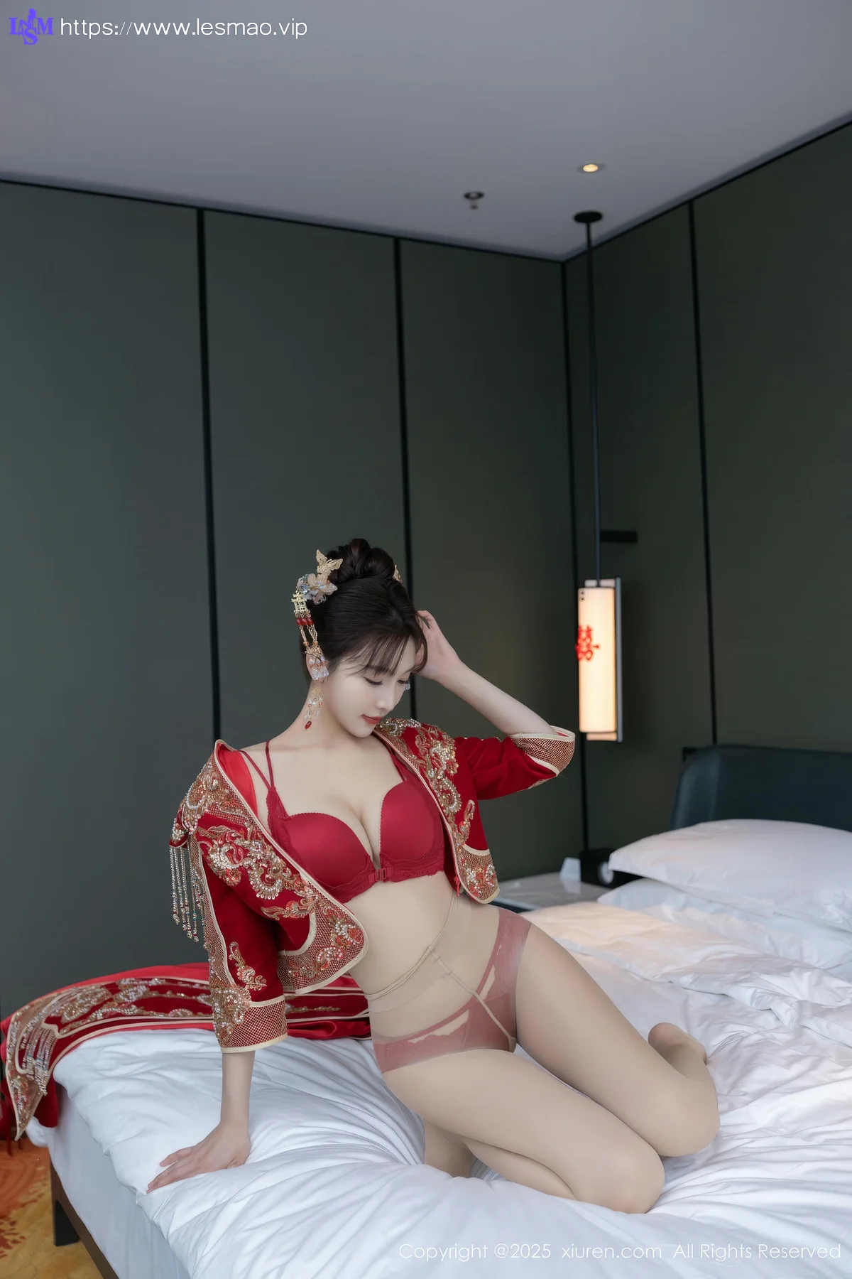 XiuRen 秀人 No.9770 陆萱萱旗袍制服私房 - 36