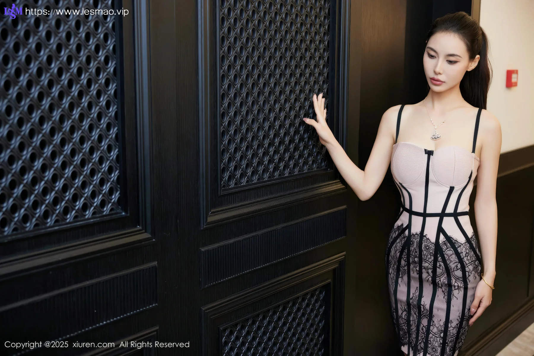 XiuRen 秀人 No.9809 lingyu69 连体衣网袜 - 12