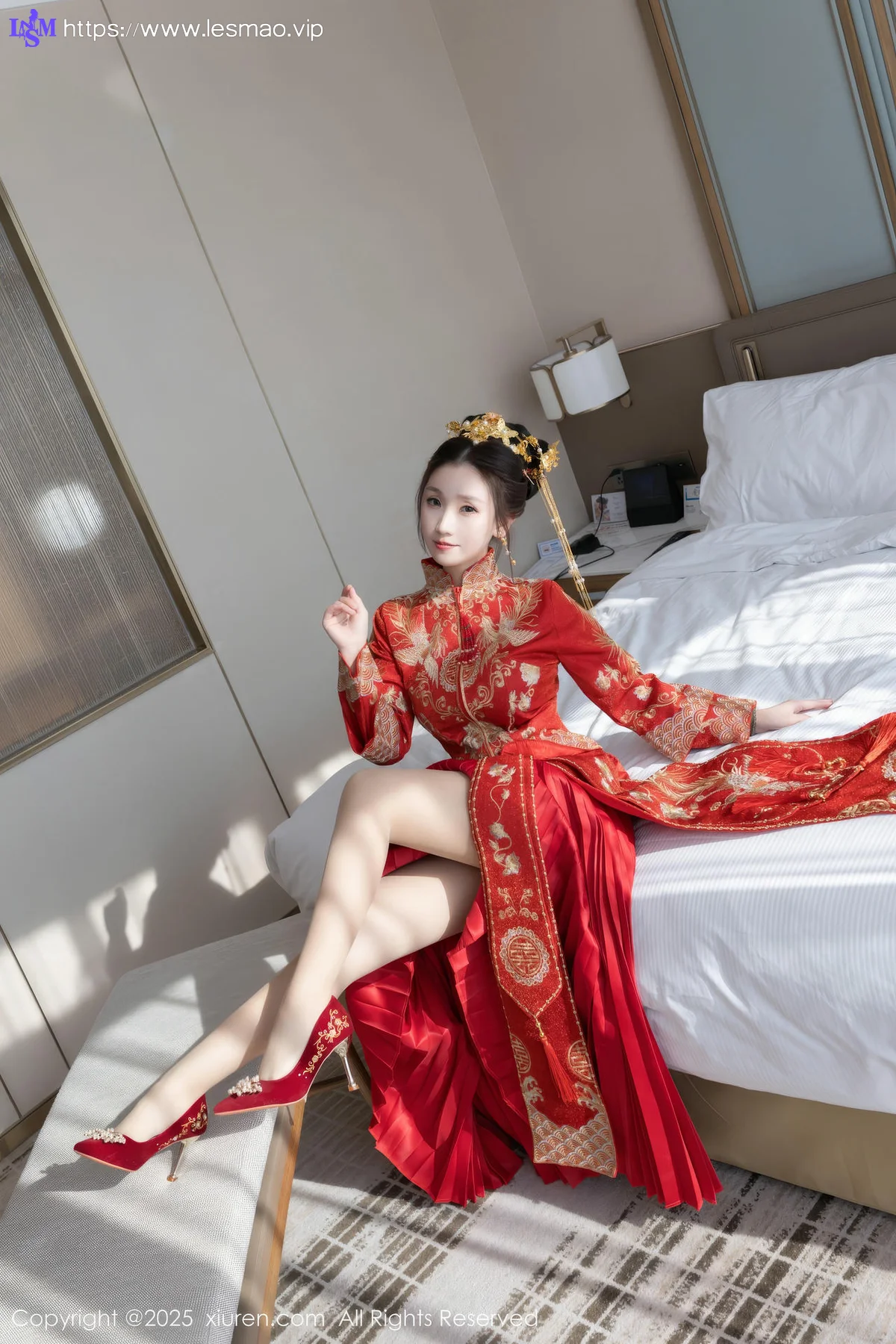 XiuRen 秀人 No.9811 杏子Yada 新春旗袍制服 - 25