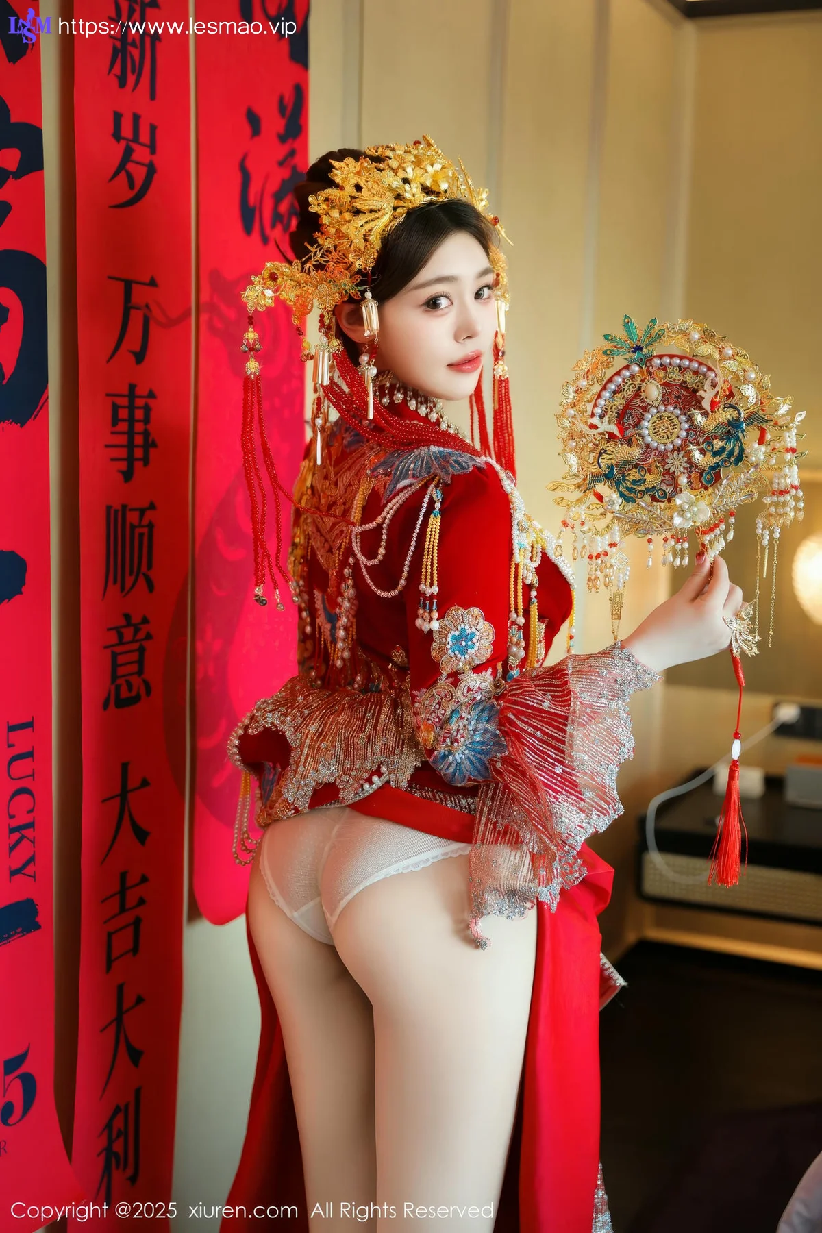 XiuRen 秀人 No.9823 蛋蛋宝 制服新春美女写真 - 22