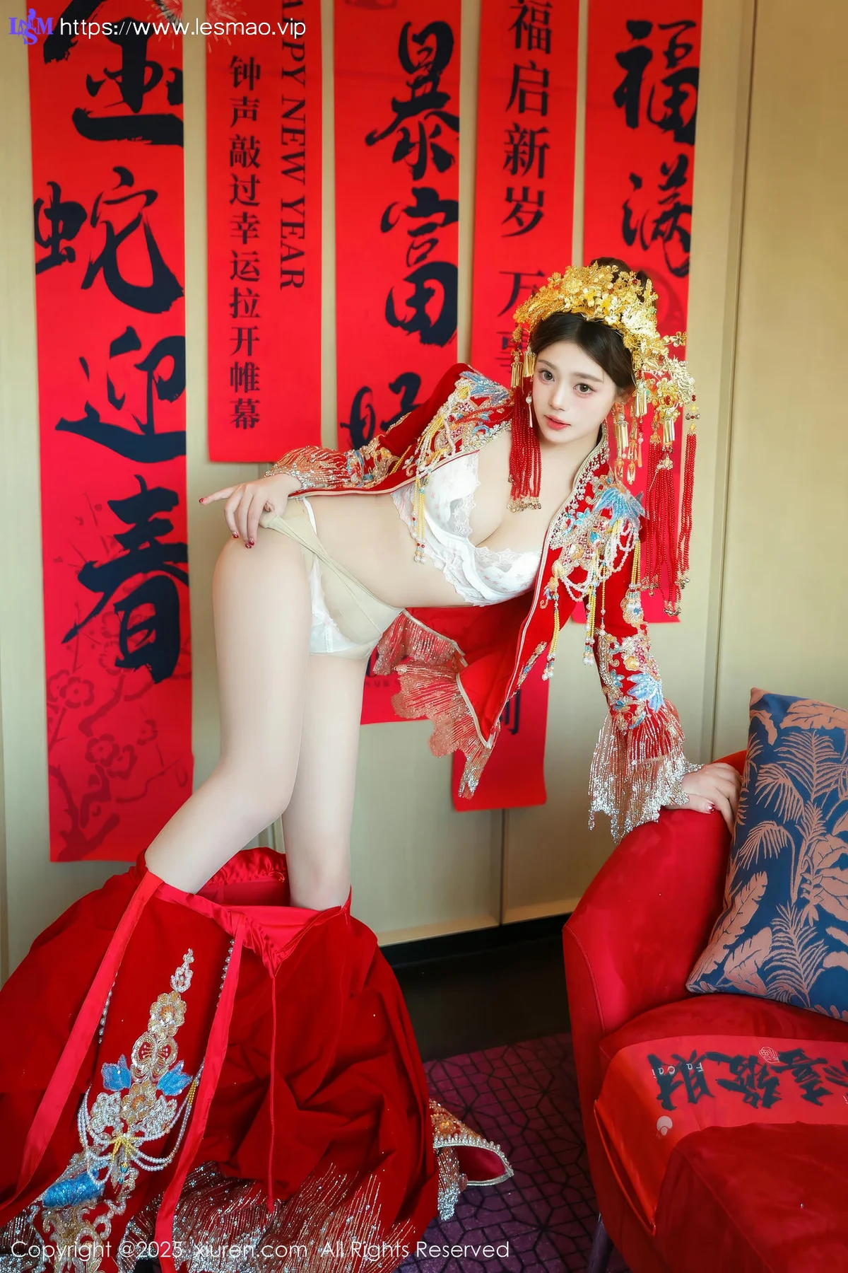 XiuRen 秀人 No.9823 蛋蛋宝 制服新春美女写真 - 43