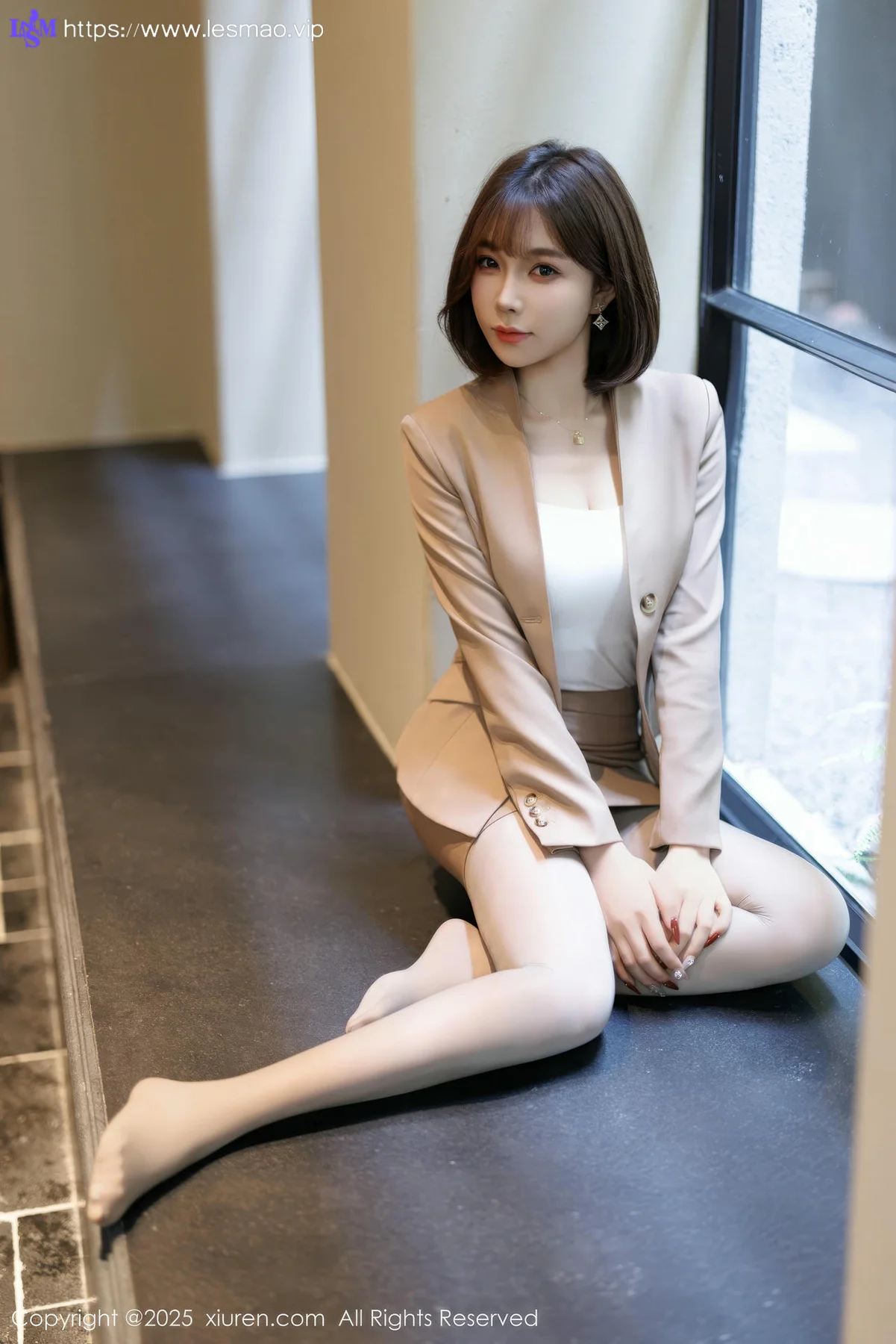 XiuRen 秀人 No.9844 徐莉芝Booty 短发气质美女 - 12