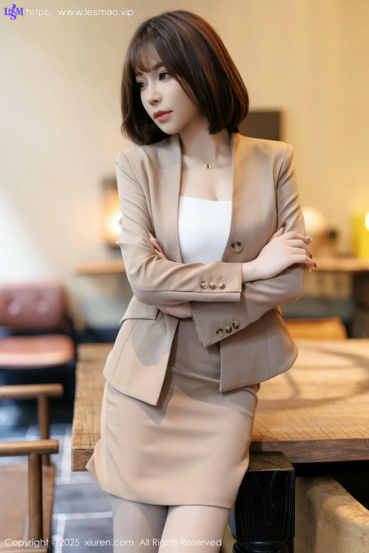 XiuRen 秀人 No.9844 徐莉芝Booty 短发气质美女 - 17