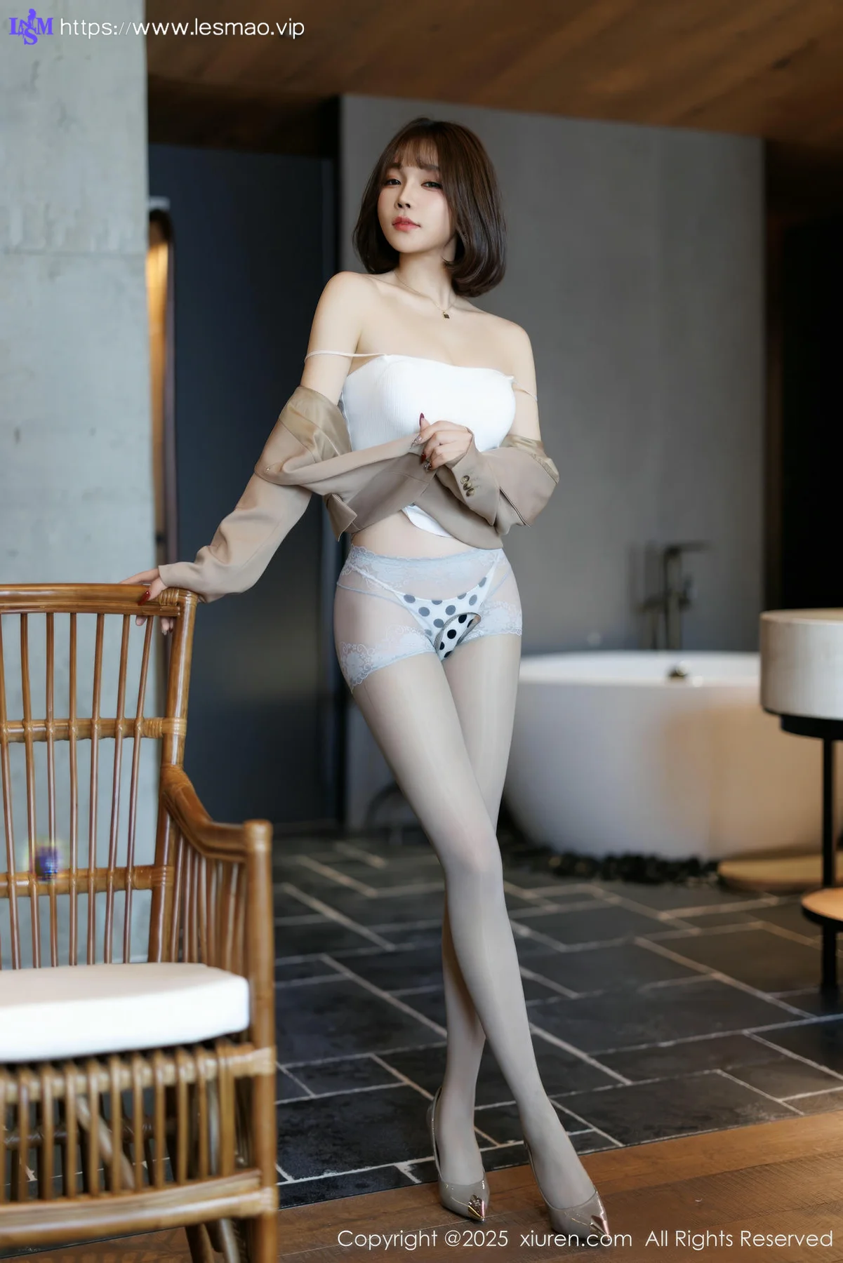 XiuRen 秀人 No.9844 徐莉芝Booty 短发气质美女 - 39