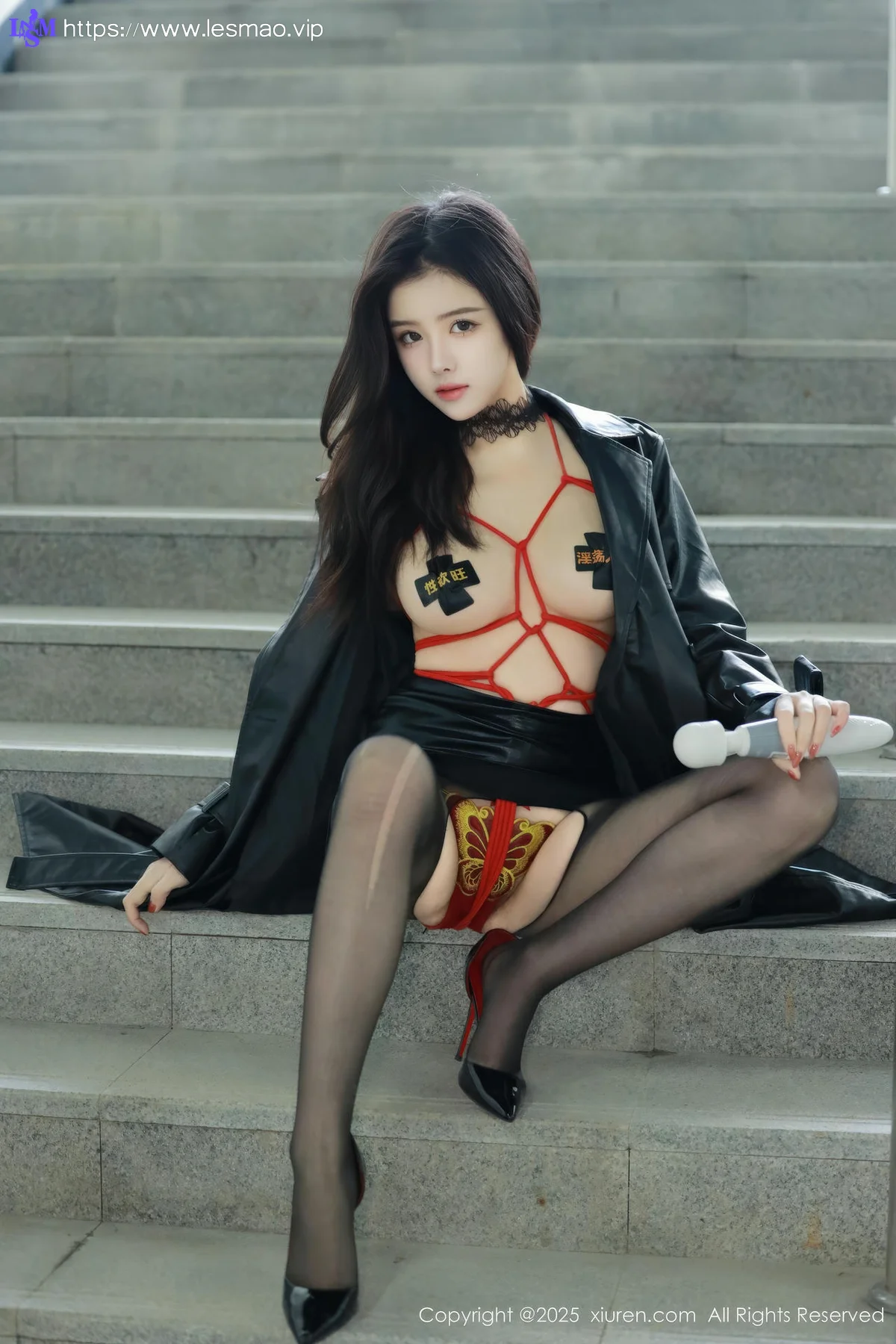 XiuRen 秀人 No.9855 唐翩翩 极致美腿乳贴情趣 - 84