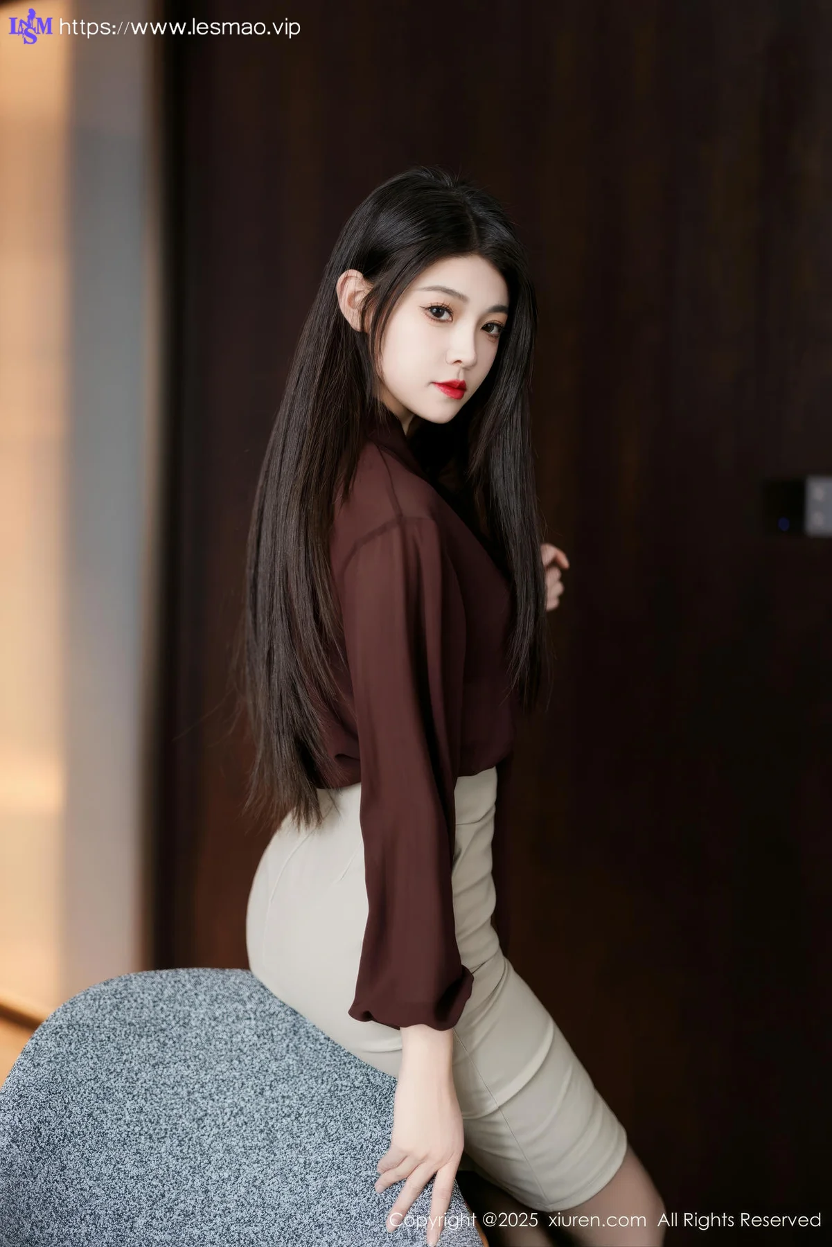 XiuRen 秀人 No.9868 初梦瑶 黑丝ol制服 - 13