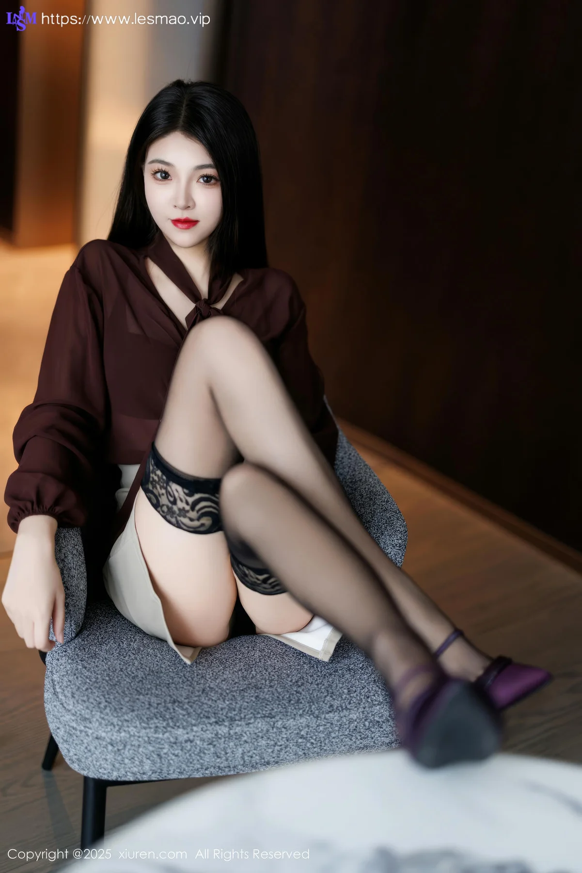 XiuRen 秀人 No.9868 初梦瑶 黑丝ol制服 - 22