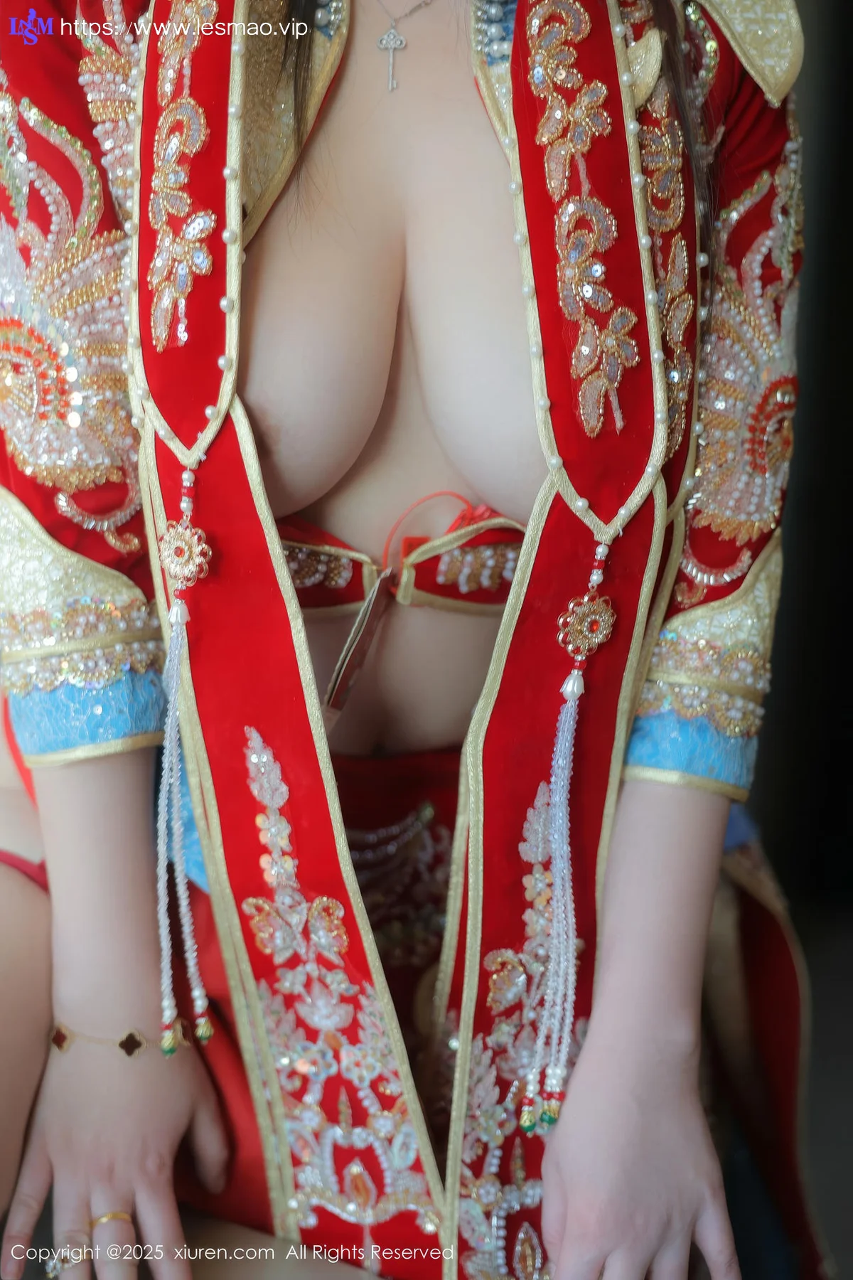 XiuRen 秀人 No.9869 林若凡F 新婚古典制服 - 16