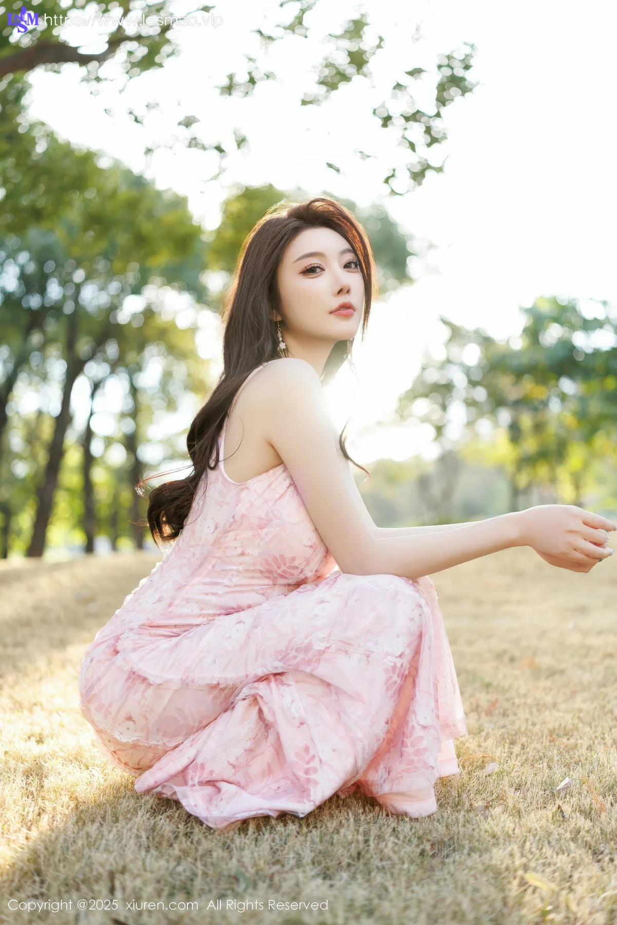 XiuRen 秀人 No.9886 杨晨晨Yome 湿身粉嫩美裙 - 21