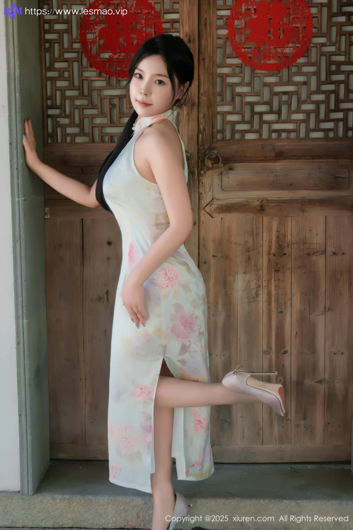 XiuRen 秀人 No.9892 麦田 旗袍玉体性感写真 - 20