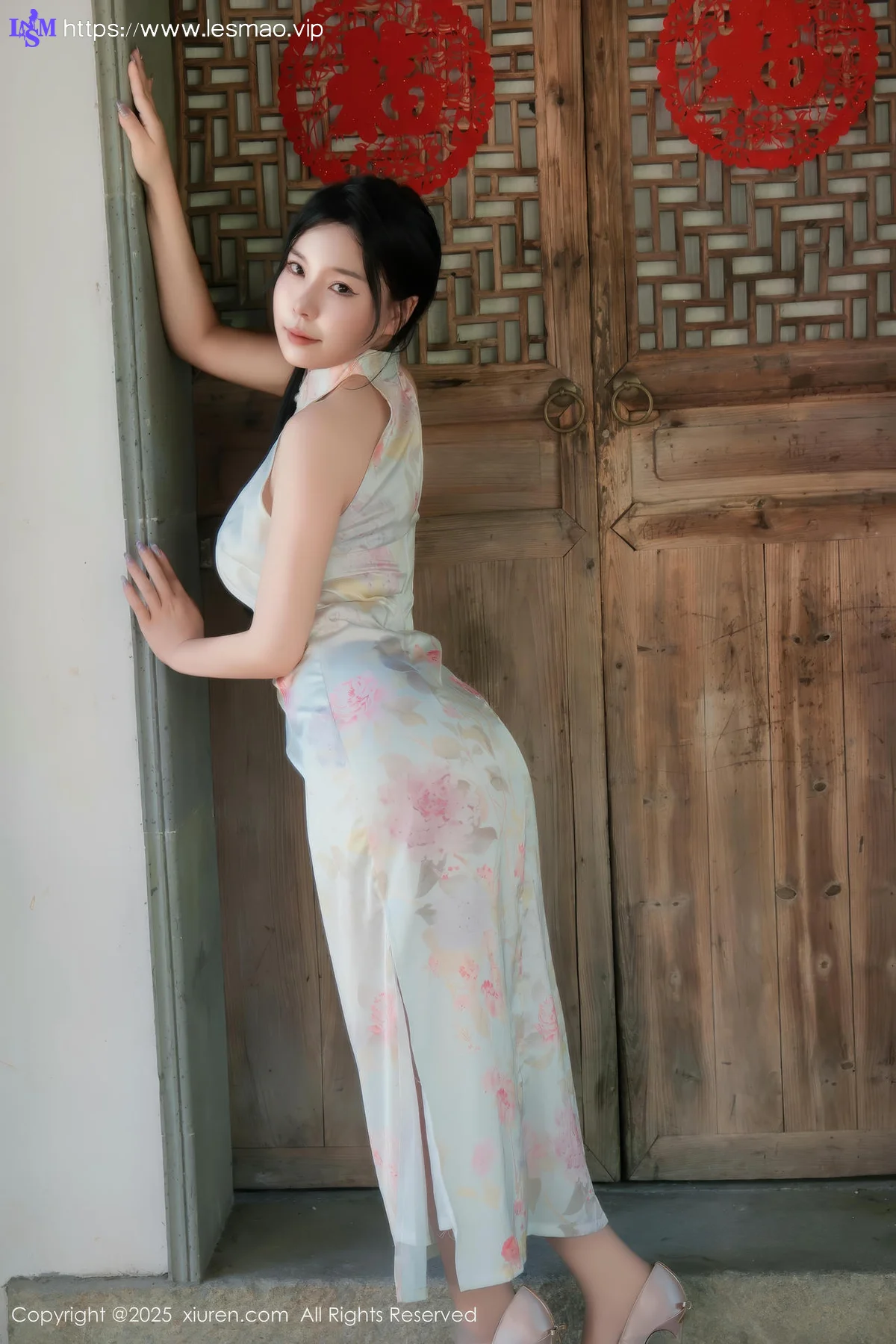 XiuRen 秀人 No.9892 麦田 旗袍玉体性感写真 - 22