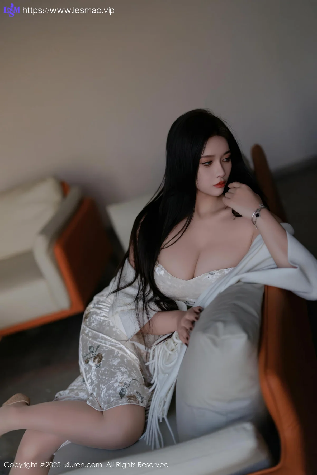 XiuRen 秀人 No.9899 娜比 玉体香肩美女私房 - 17