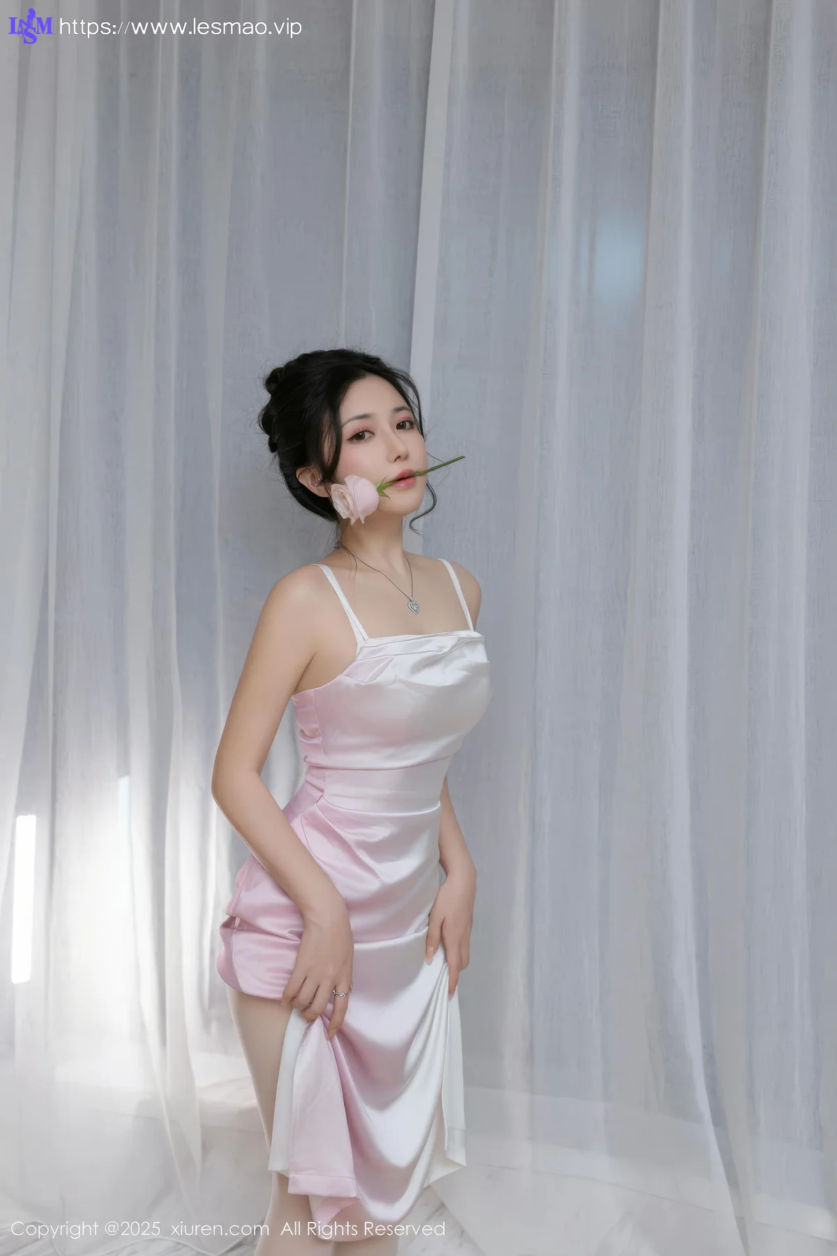 XiuRen 秀人 No.9907 鱼子酱Fish 女神乳贴玉体 - 22