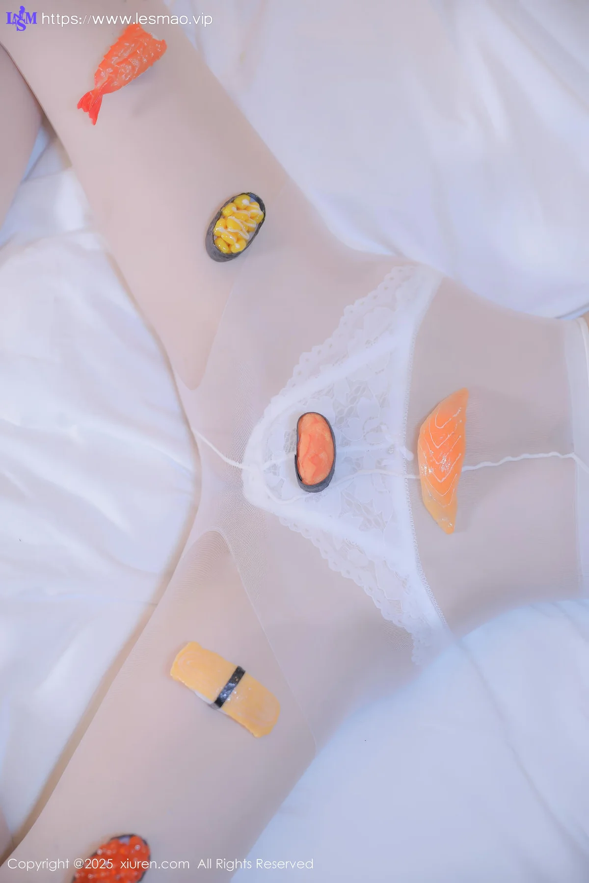 XiuRen 秀人 No.9916 伊一Moon 浴缸乳贴气质美女 - 20
