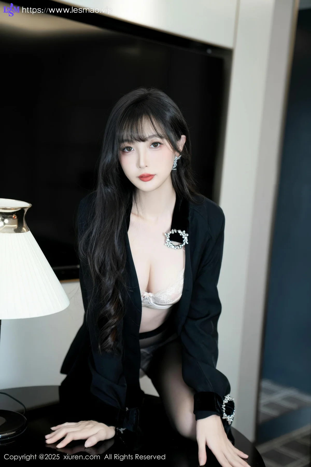 XiuRen 秀人 No.9918 樱桃小阑子 香肩丝袜美腿 - 61