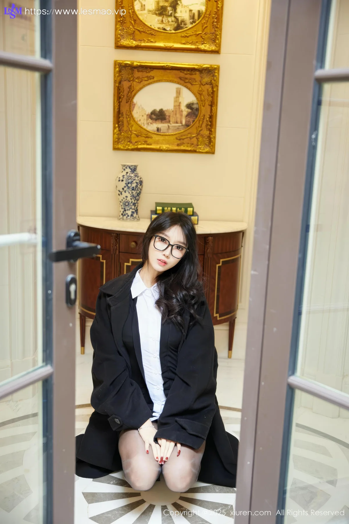XiuRen 秀人 No.9926 玥儿玥er 眼镜ol美女制服 - 11