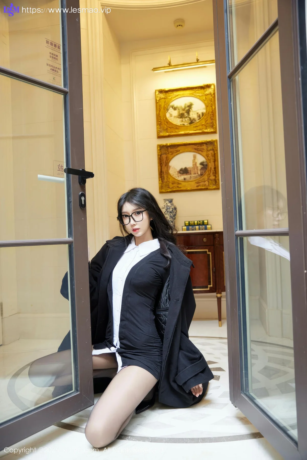 XiuRen 秀人 No.9926 玥儿玥er 眼镜ol美女制服 - 14
