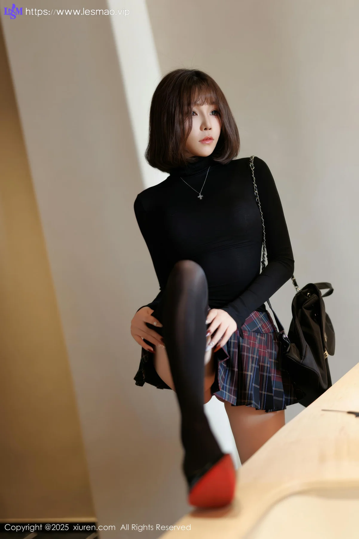 XiuRen 秀人 No.9944 徐莉芝Booty 翘臀蓝色内衣 - 5