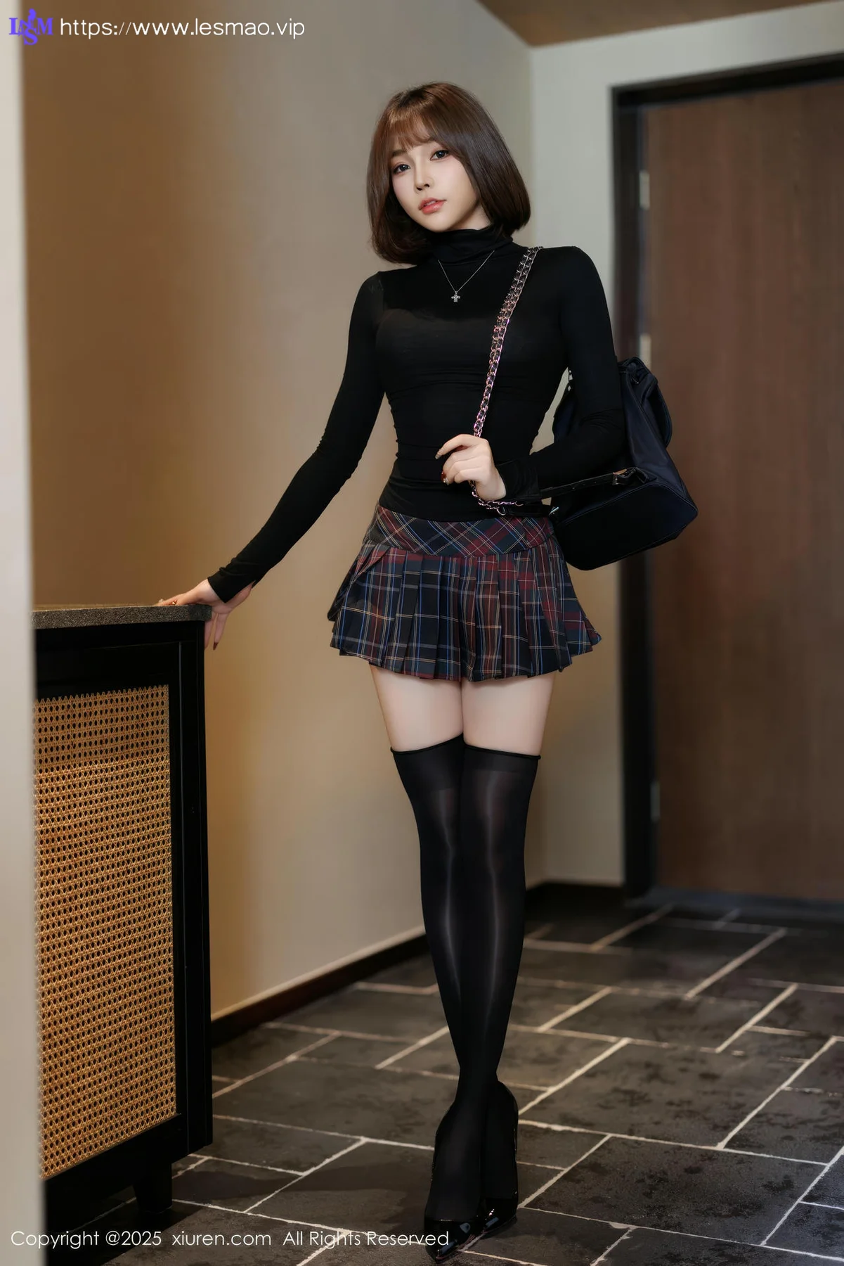 XiuRen 秀人 No.9944 徐莉芝Booty 翘臀蓝色内衣 - 18