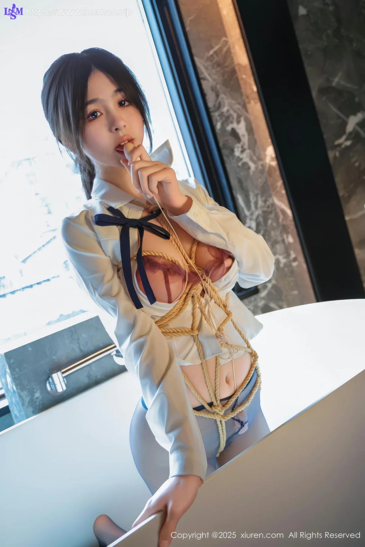 XiuRen 秀人 No.9949 奶芙乔乔 浴室捆绑清纯校服 - 54