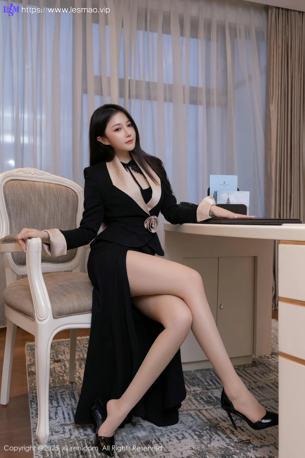 XiuRen 秀人 No.9953 鱼子酱Fish香肩玉体ol制服 - 11
