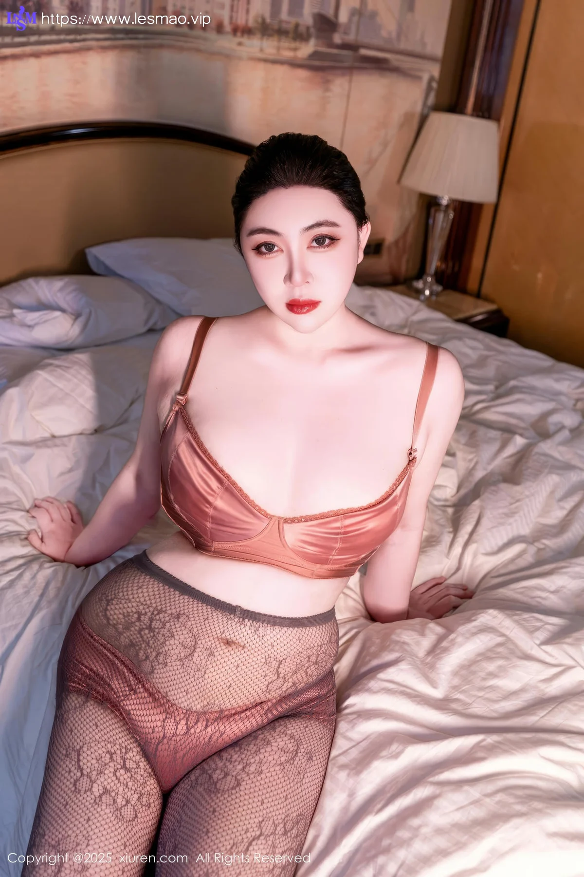 XiuRen 秀人 No.9955 风景尤美 诱惑爆乳玉足 - 36