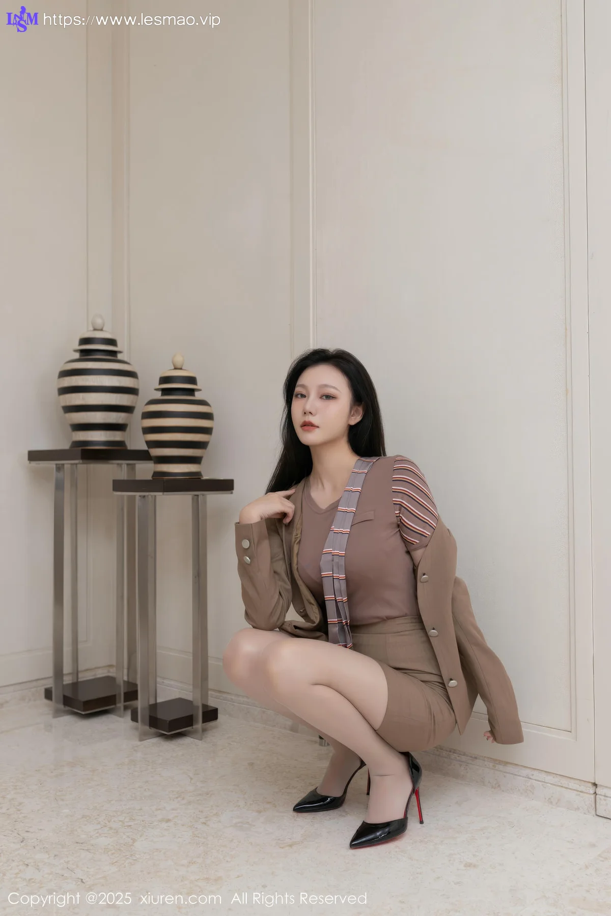 XiuRen 秀人 No.9966 安然anran 女神丝袜长腿套图 - 22