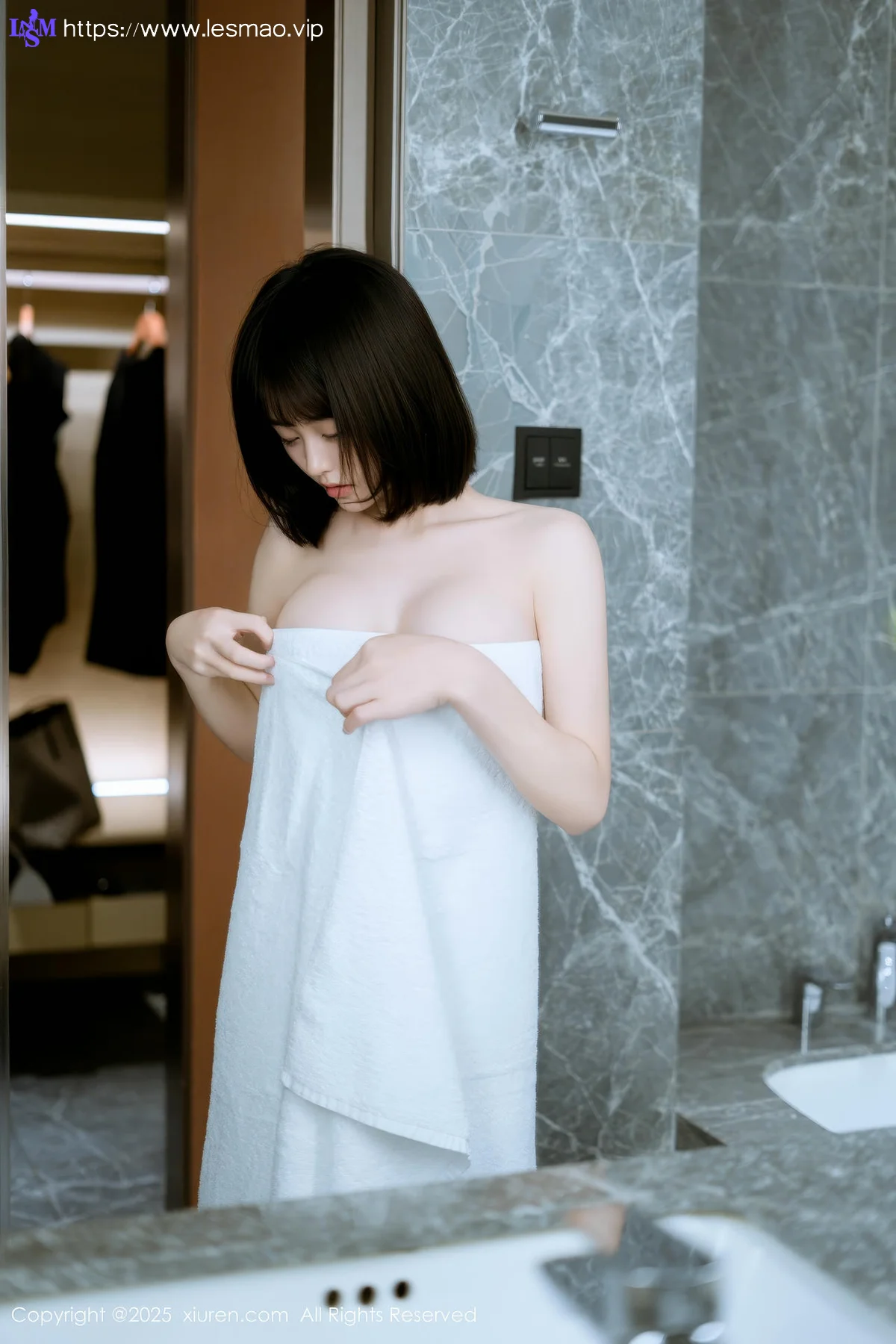 XiuRen 秀人 No.9972 涵涵Luna 婚纱制服浴室湿身 - 35