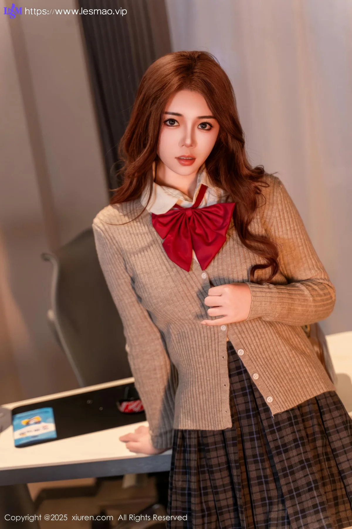 XiuRen 秀人 No.9974 沐娜娜 美腿私房美女写真 - 11
