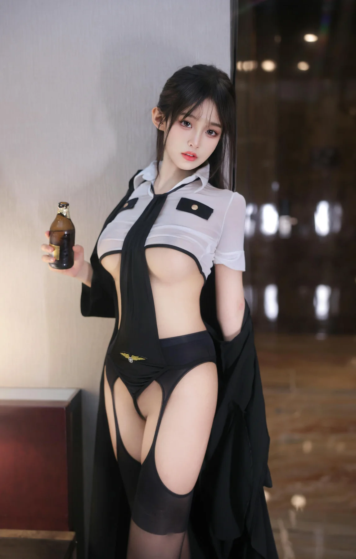 XiuRen 秀人 No.N003 王心悦吊带黑丝制服 - 21