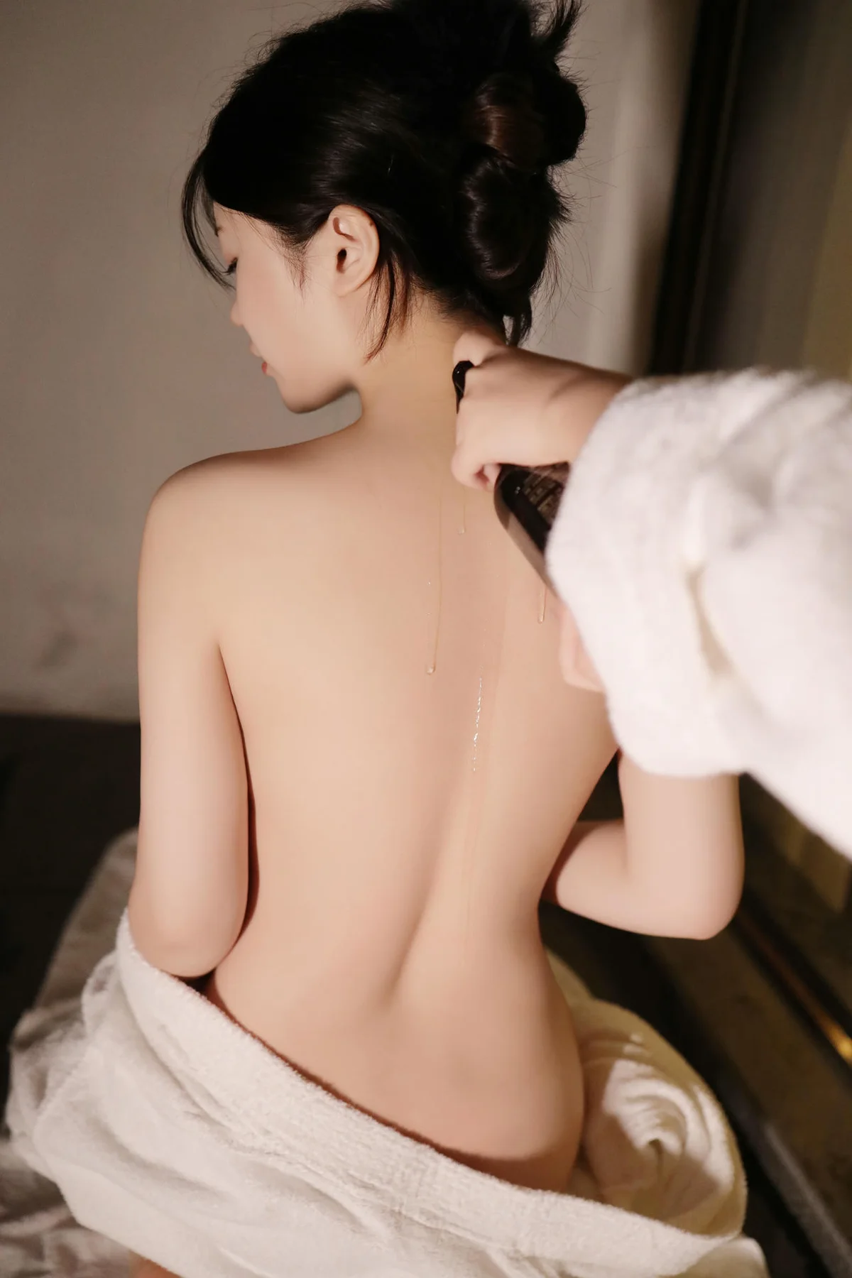 XiuRen 秀人 No.N020 陈小花睡袍玉体玉足写真 - 63